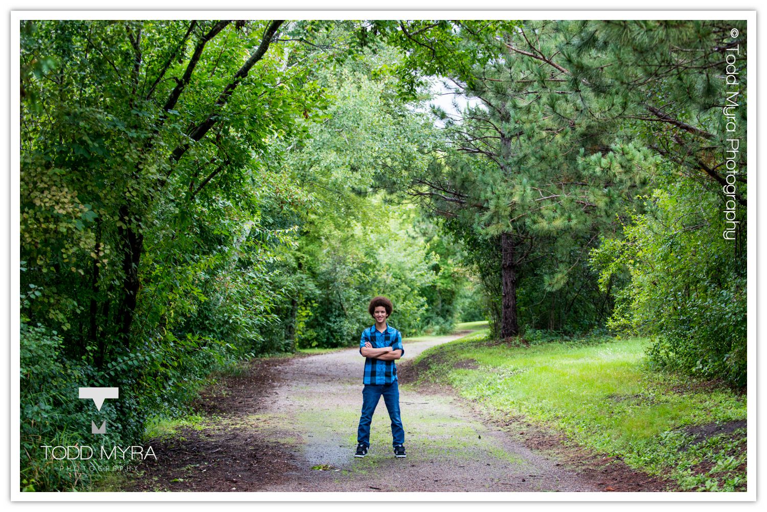 St. Cloud-Senior-Photography-guy flannel (5)
