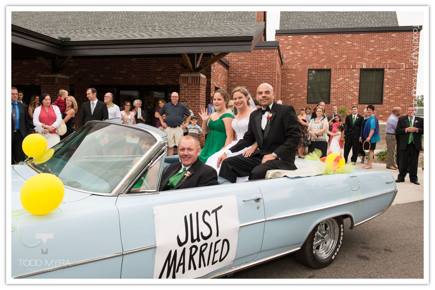 St. Cloud-Wedding- Photography-corn-field-old-car (13)