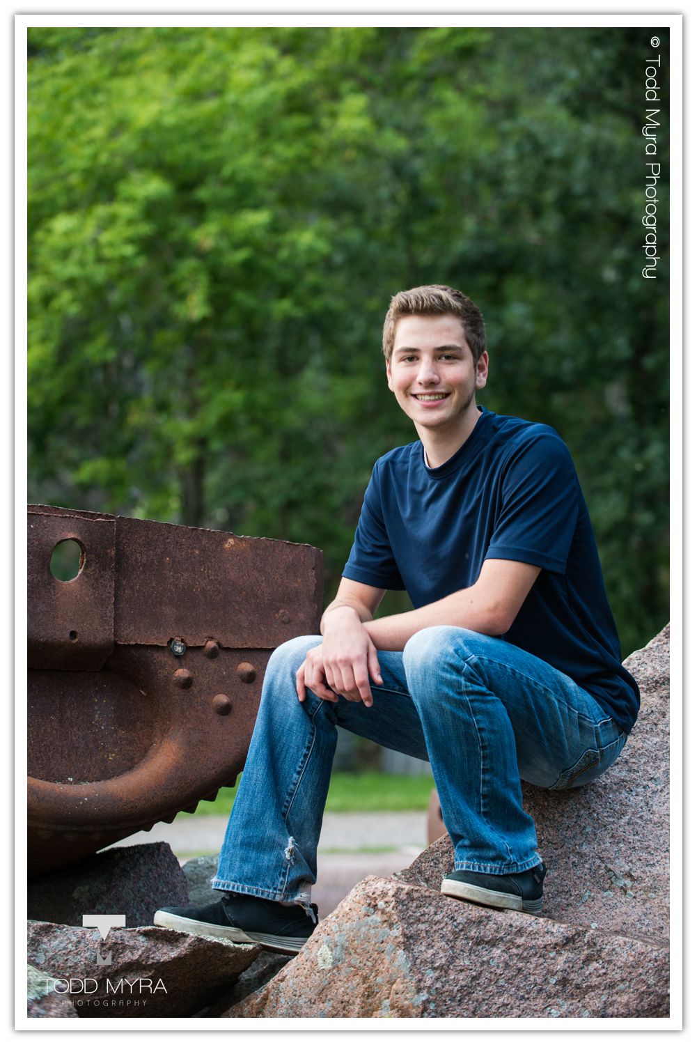 Eric-Franzwa-st cloud-senior-photography-quarry-park-mn (8)