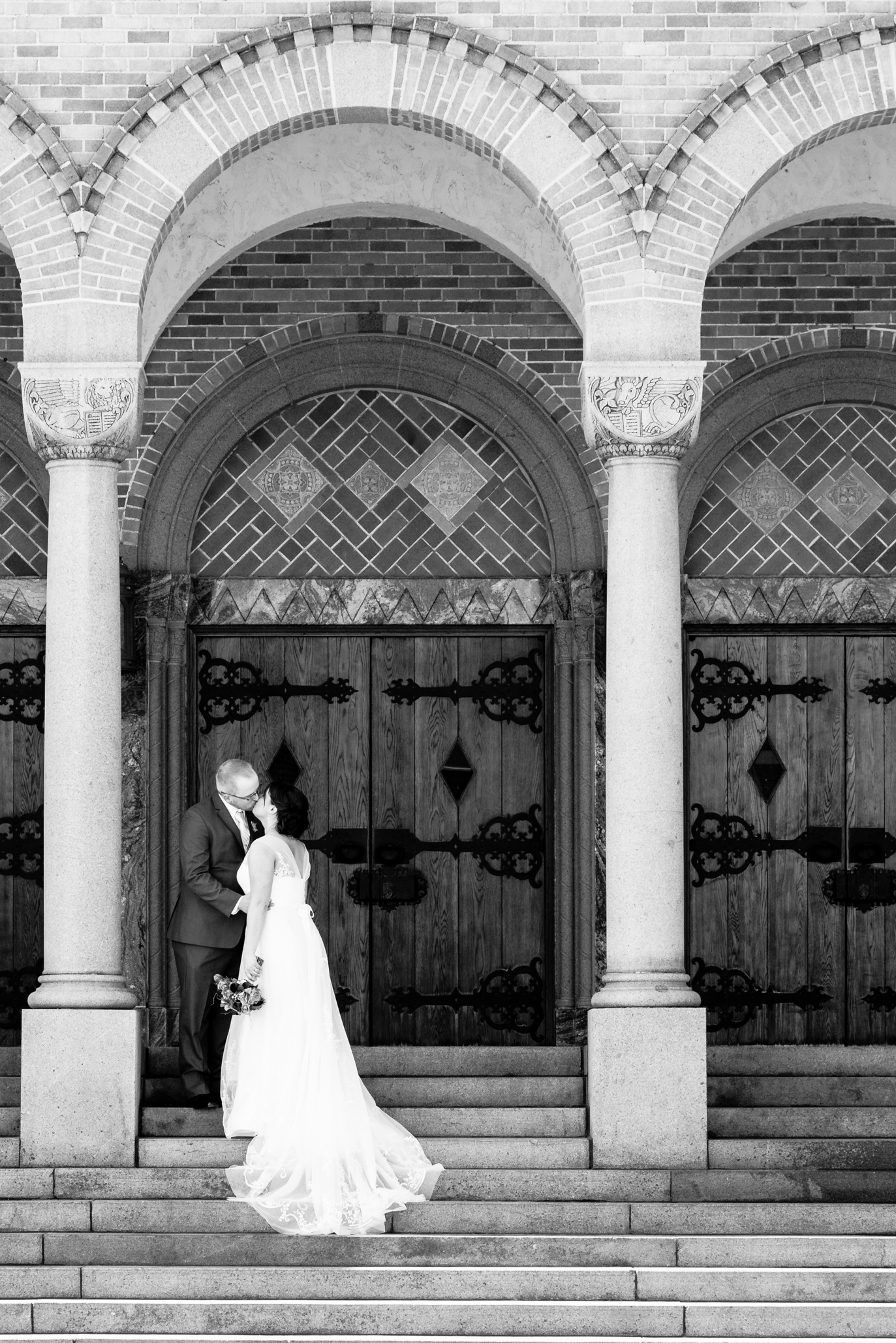 St. Cloud-Wedding-Photography-St mary-ring-paramount (7)
