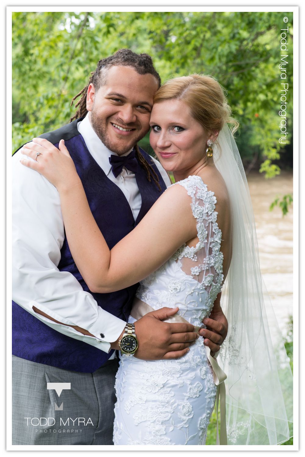 IOWA-football-wedding-dredlocks-photography-st coud (4)