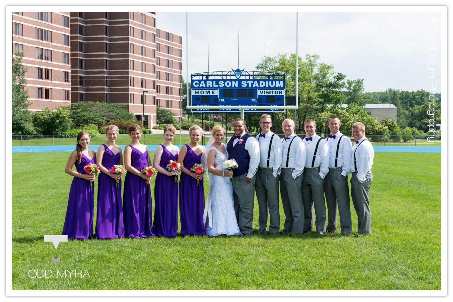 IOWA-football-wedding-dredlocks-photography-st coud (7)