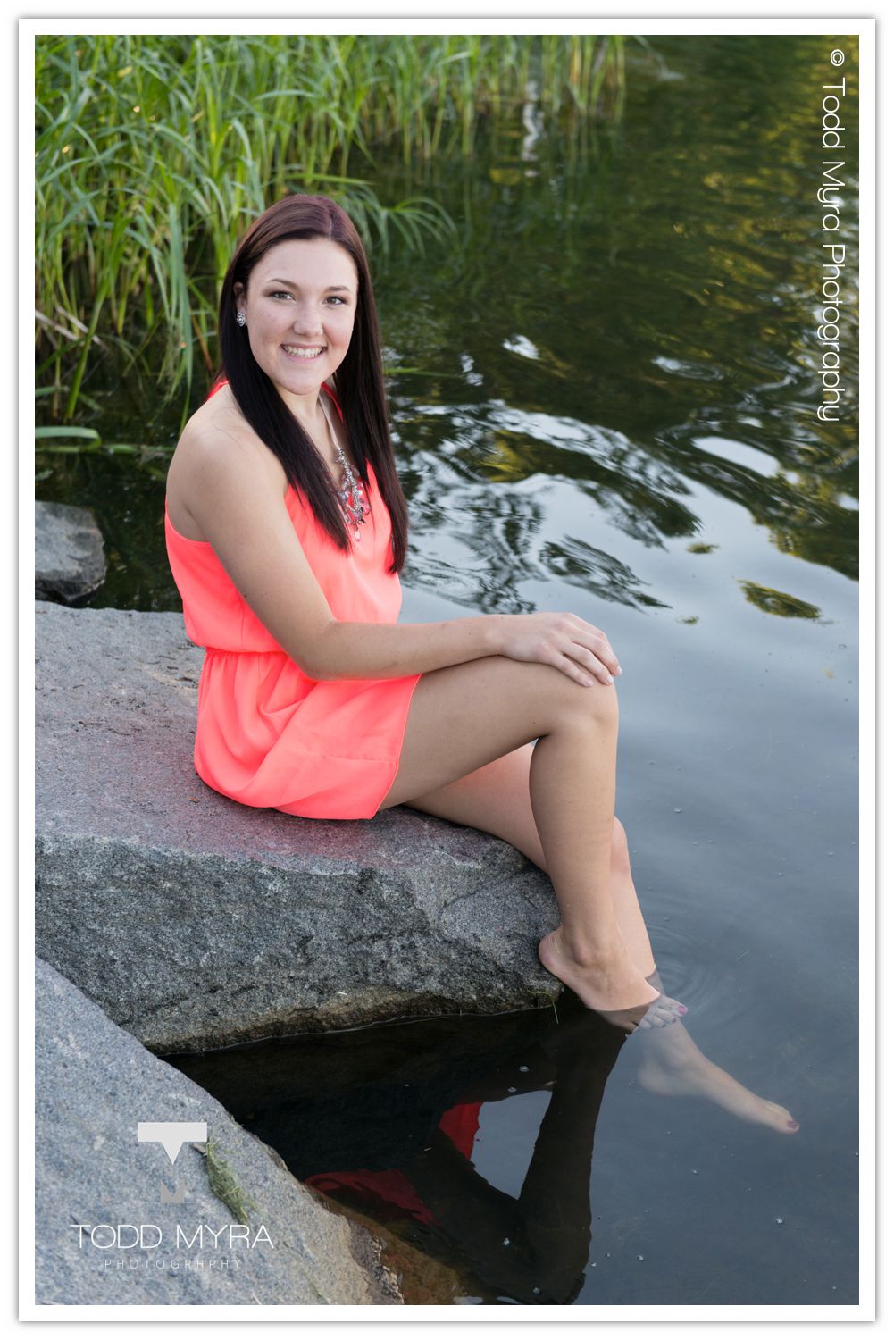 Madison-high-school-senior-girl-st-cloud-downtown-cute  (12)