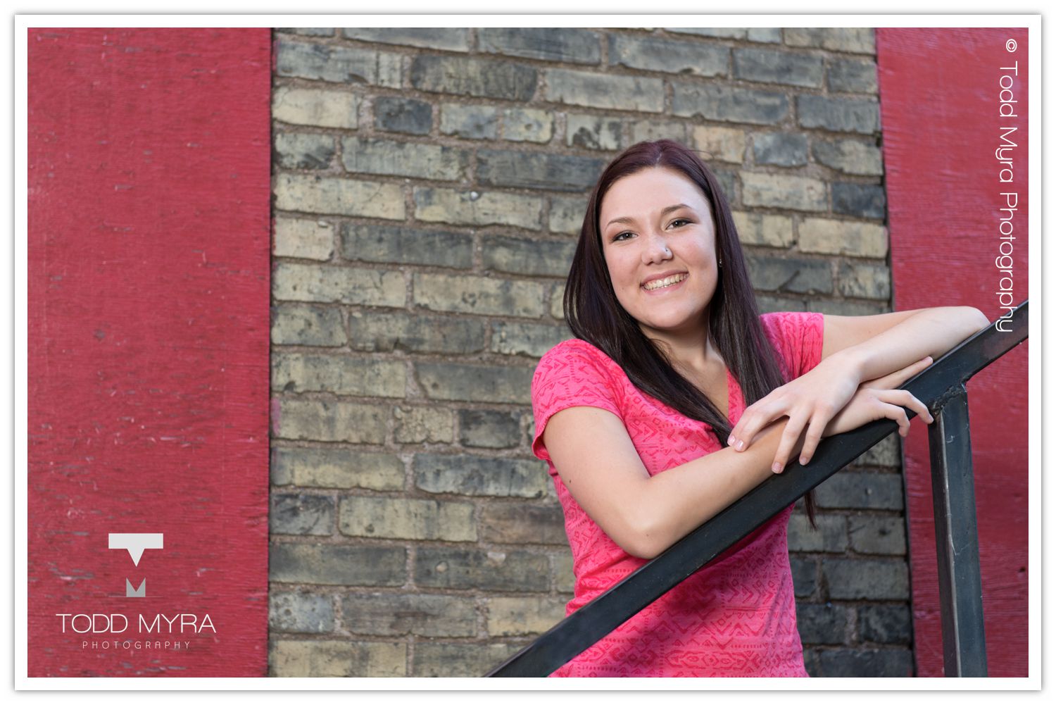 Madison-high-school-senior-girl-st-cloud-downtown-cute  (4)