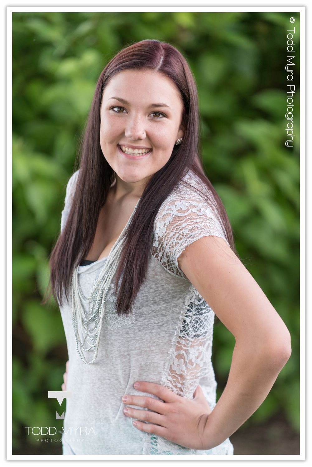 Madison-high-school-senior-girl-st-cloud-downtown-cute  (9)