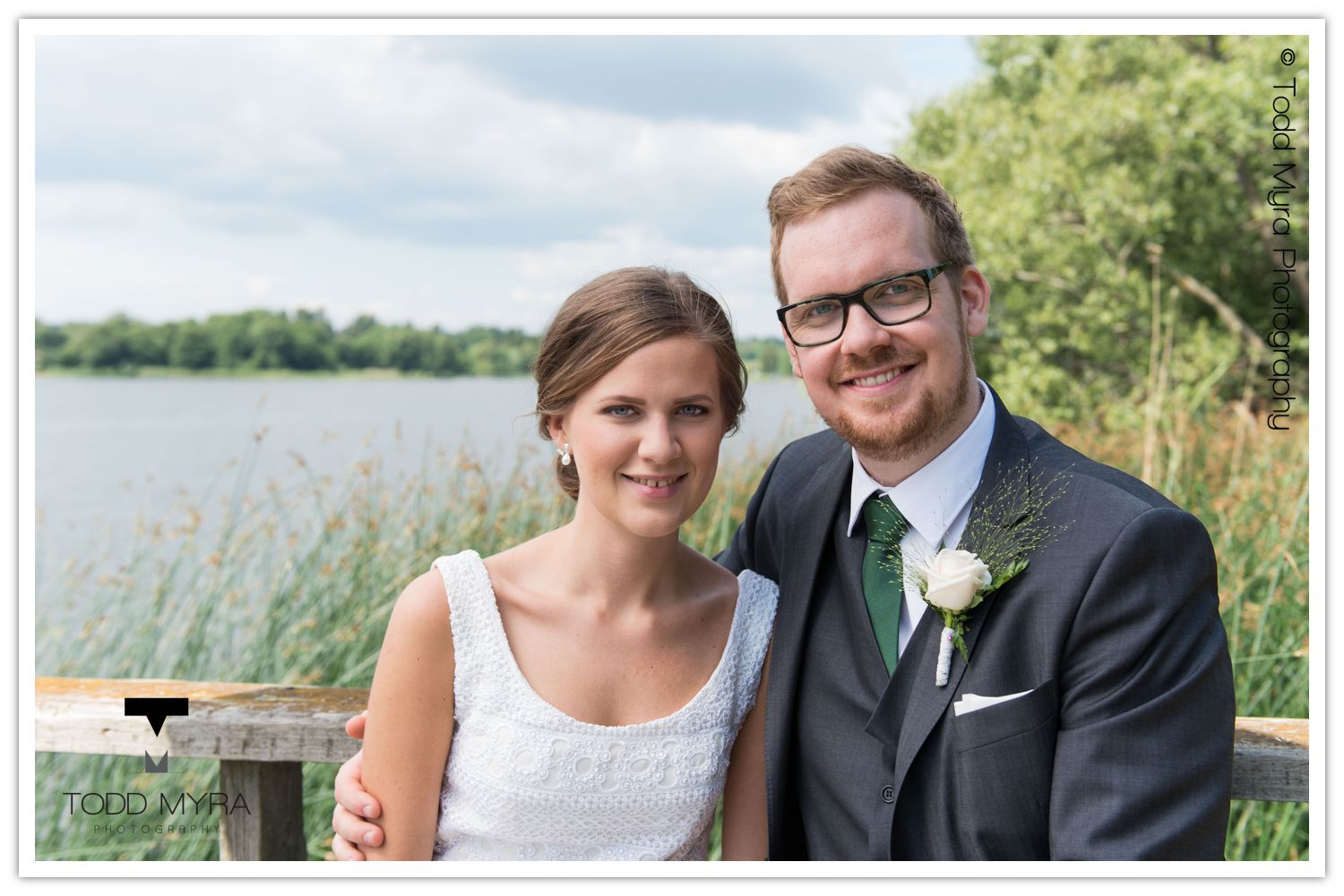 Swedish-Sweden-Stockholm-Wedding-bride-in-woods (10)