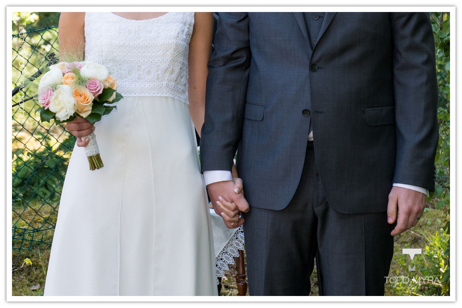 Swedish-Sweden-Stockholm-Wedding-bride-in-woods (17)