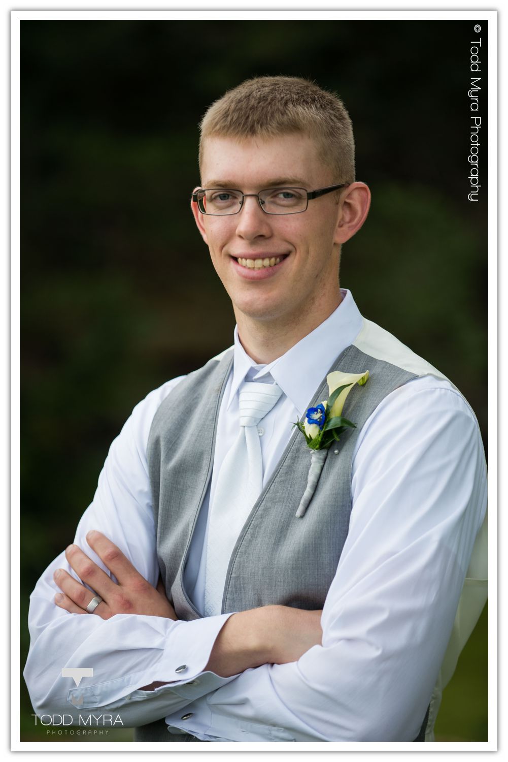 St Cloud-photography-wedding-waters-church-sartell-minnesota (15)