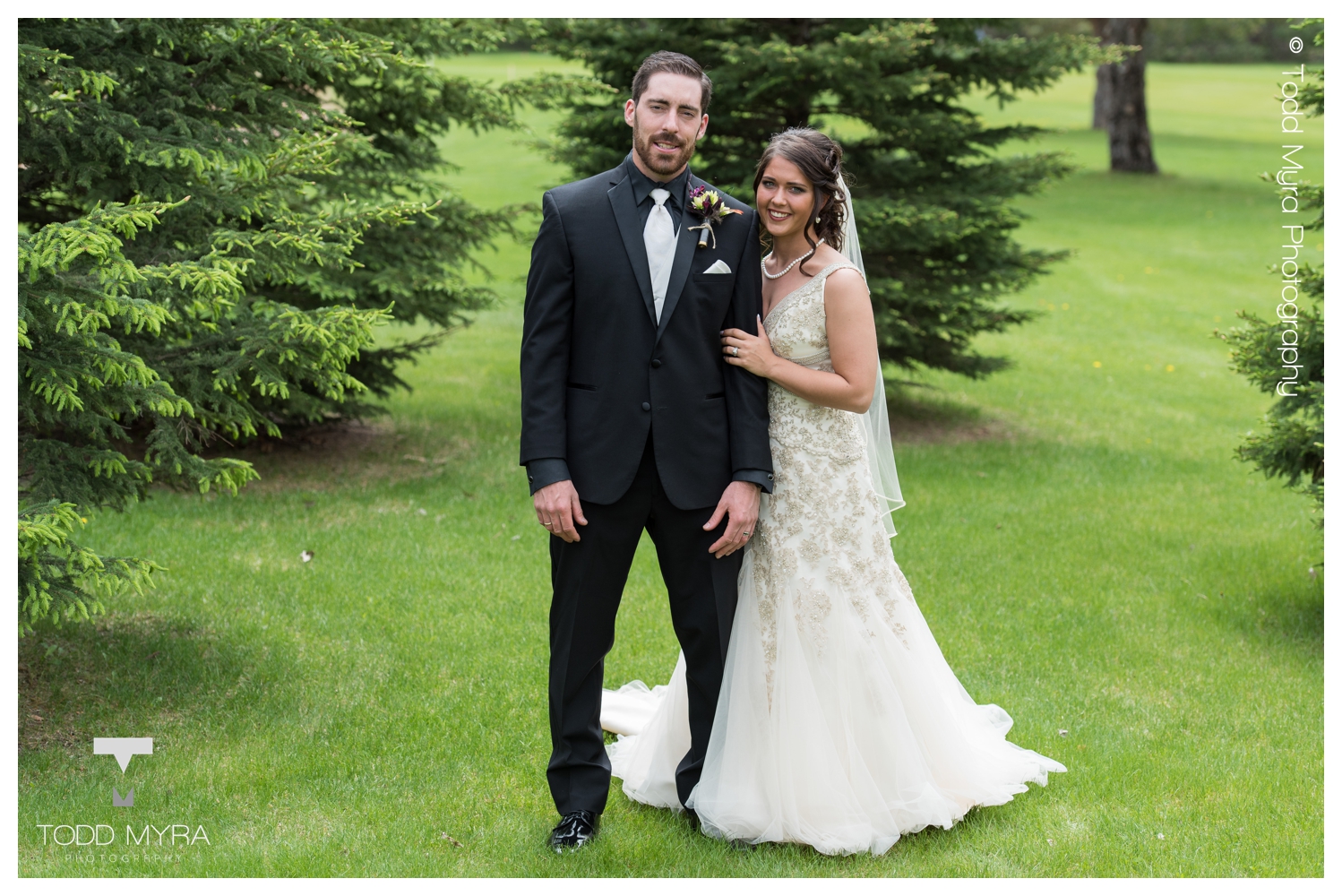 4_the grands at mulligans the waters church st cloud sartell wedding photography