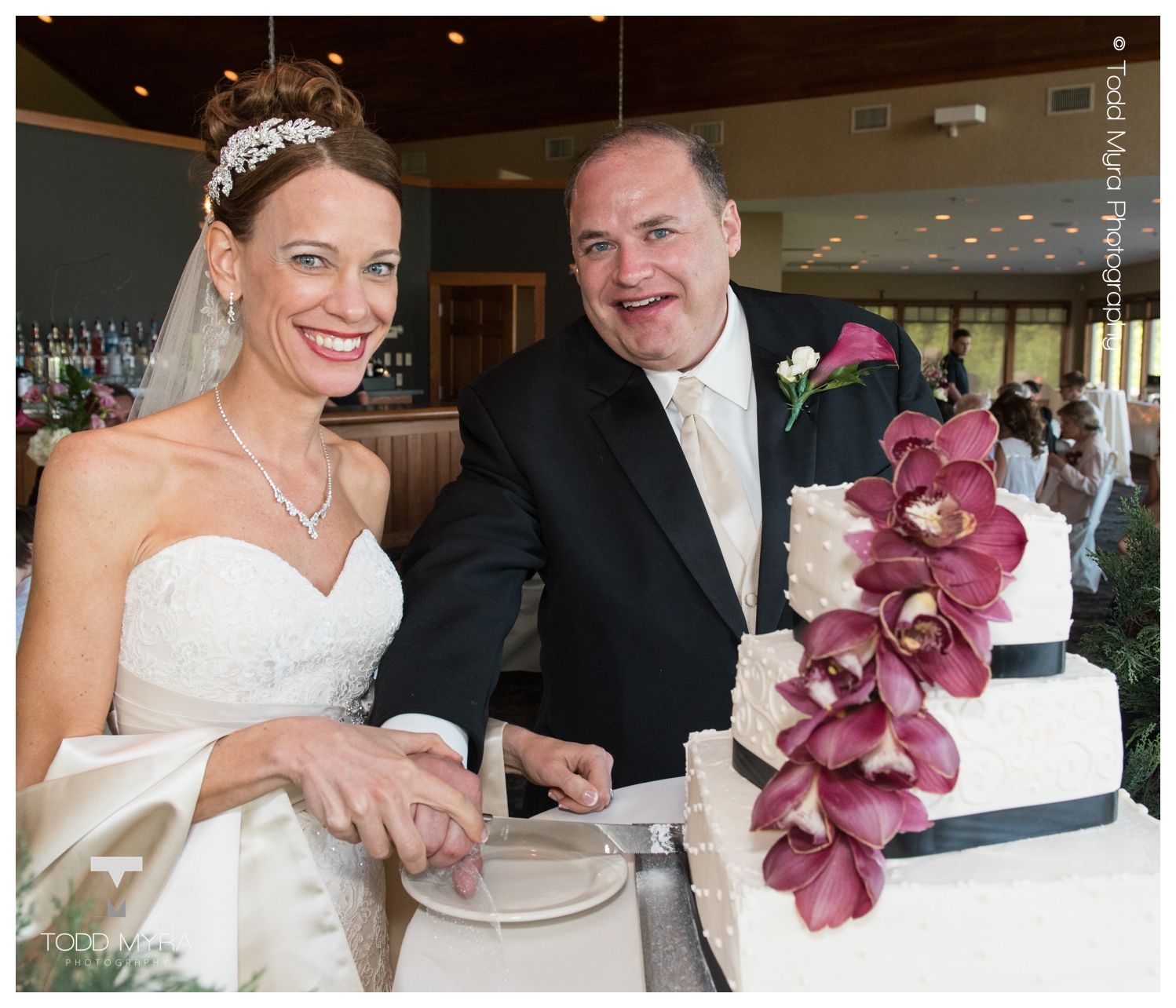 19_st.cloud-blackberry-ridge-golf-course-wedding-photography-summer