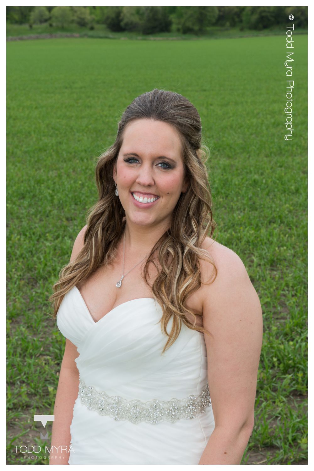 22_st.cloud-cold-spring-wedding-photography-Pillar-Inn-Cold-Spring-Boomerville-Barn