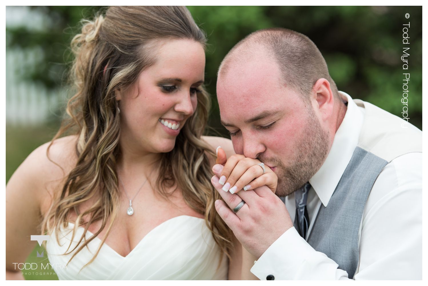 23_st.cloud-cold-spring-wedding-photography-Pillar-Inn-Cold-Spring-Boomerville-Barn