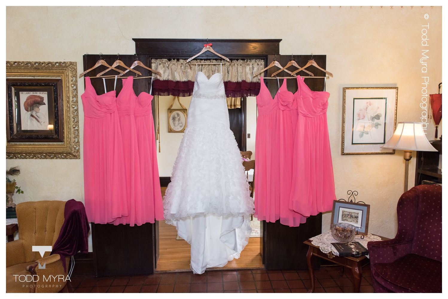 3_st.cloud-cold-spring-wedding-photography-Pillar-Inn-Cold-Spring-Boomerville-Barn