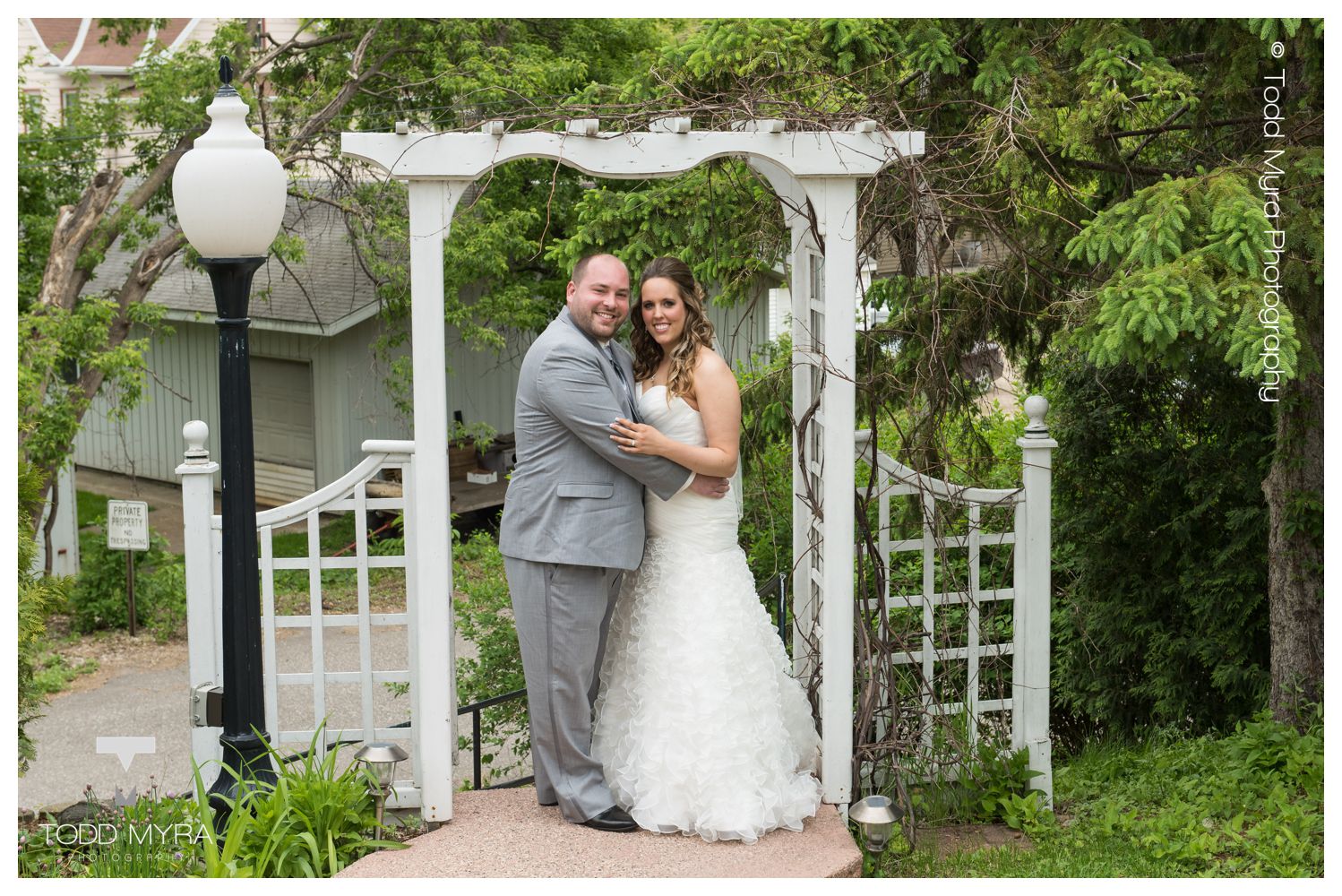 7_st.cloud-cold-spring-wedding-photography-Pillar-Inn-Cold-Spring-Boomerville-Barn