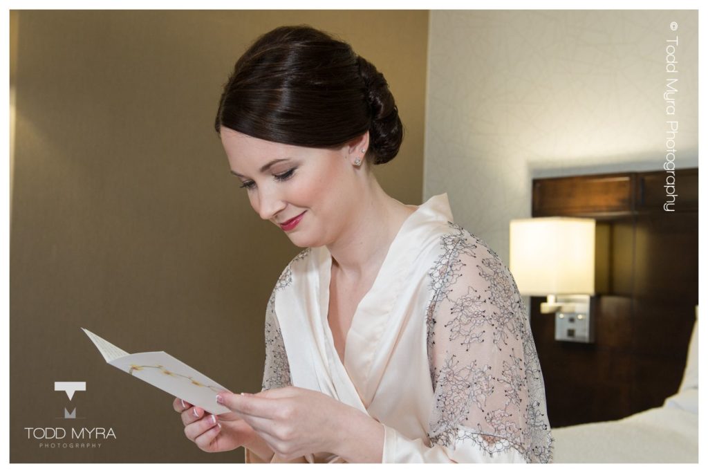 2_st cloud wedding photography st johns courtyard church of the holy spirit