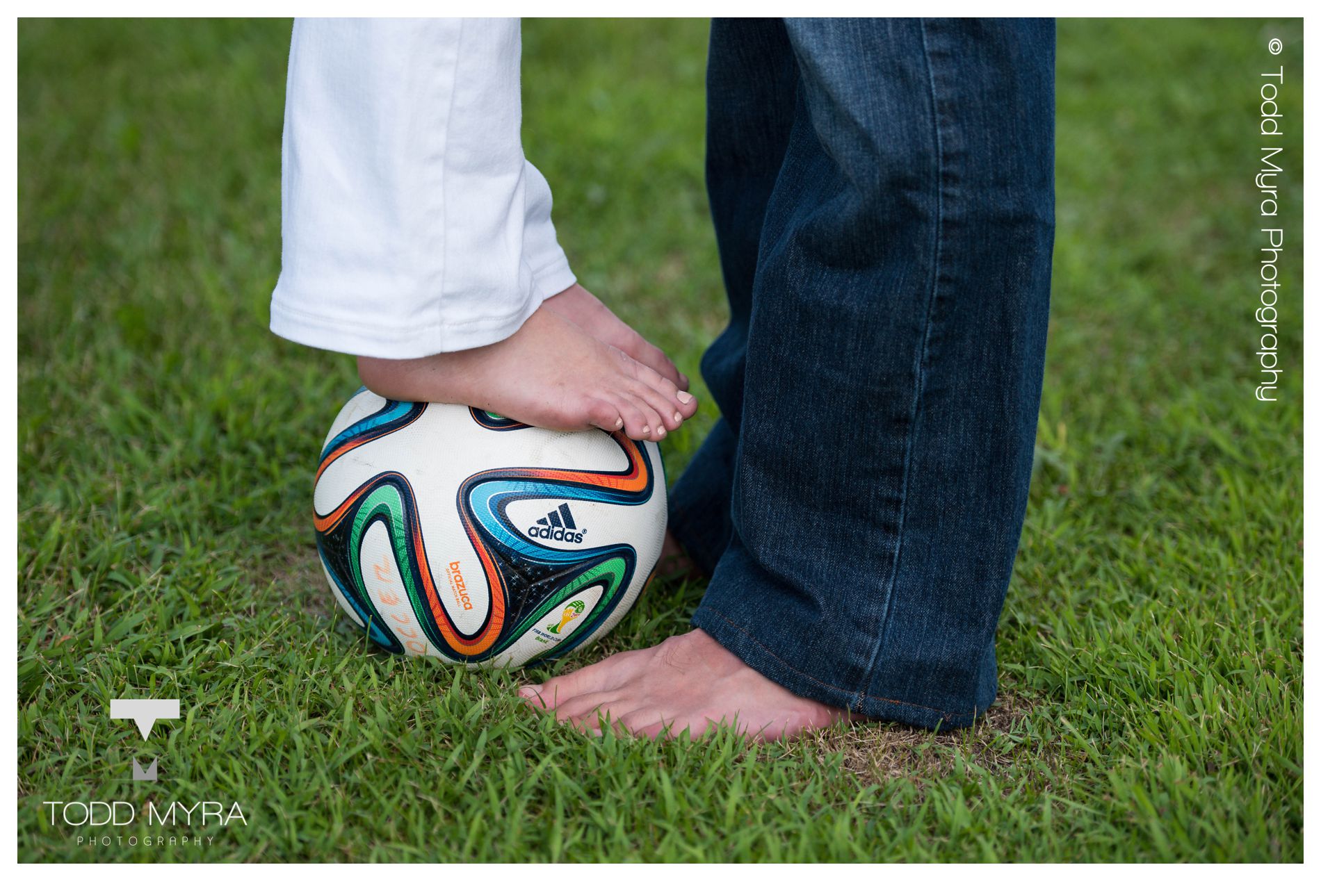 10 -Bend-in-the-river-engagement-summer-photography-blackeyedsusan