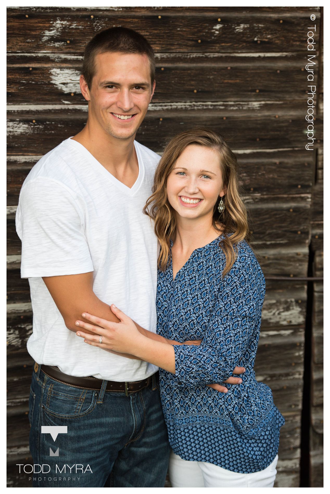 11 -Bend-in-the-river-engagement-summer-photography-blackeyedsusan