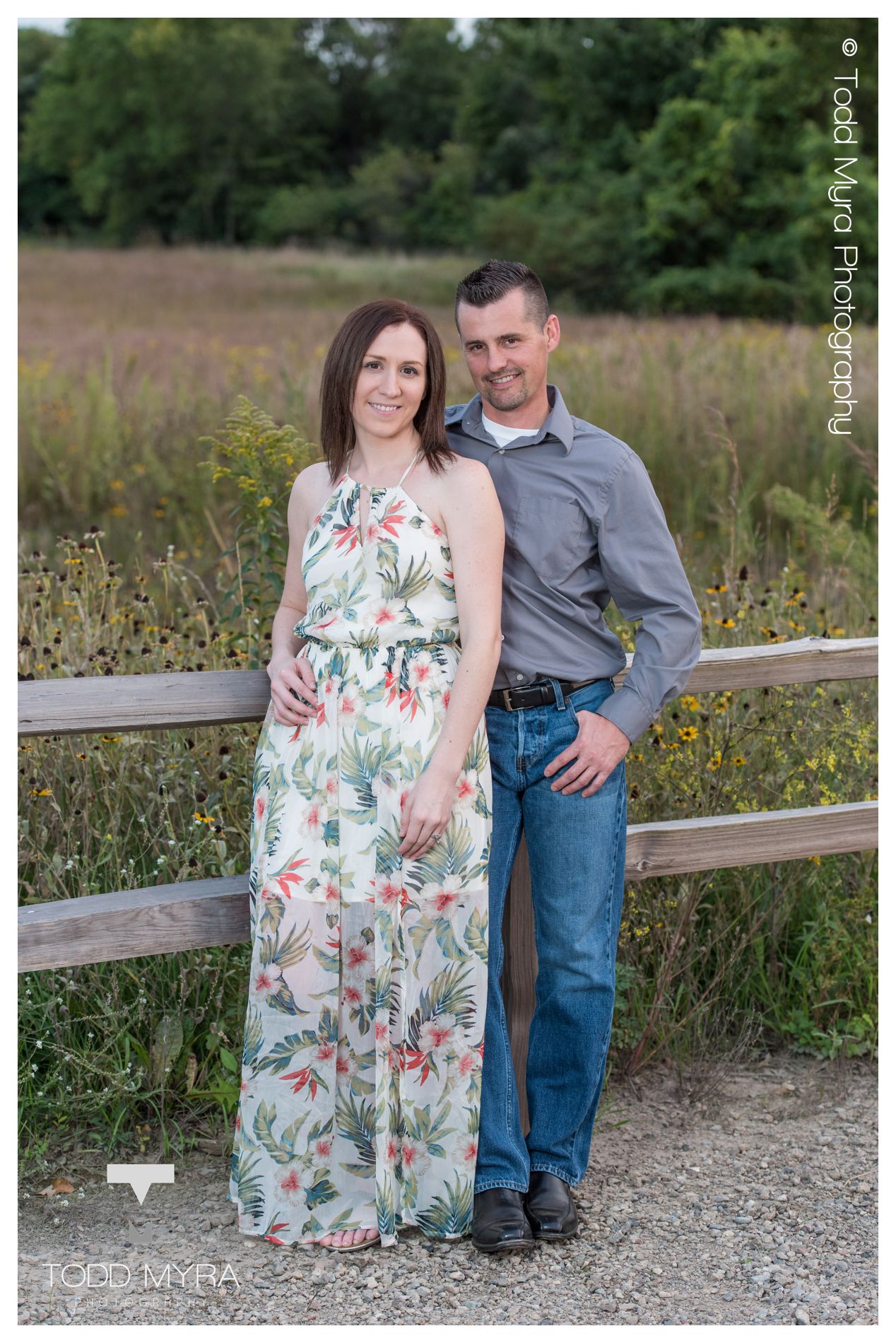 St-cloud-wedding-photography-engagement-pictures-bend-in-the-river-rebecca-cory-18