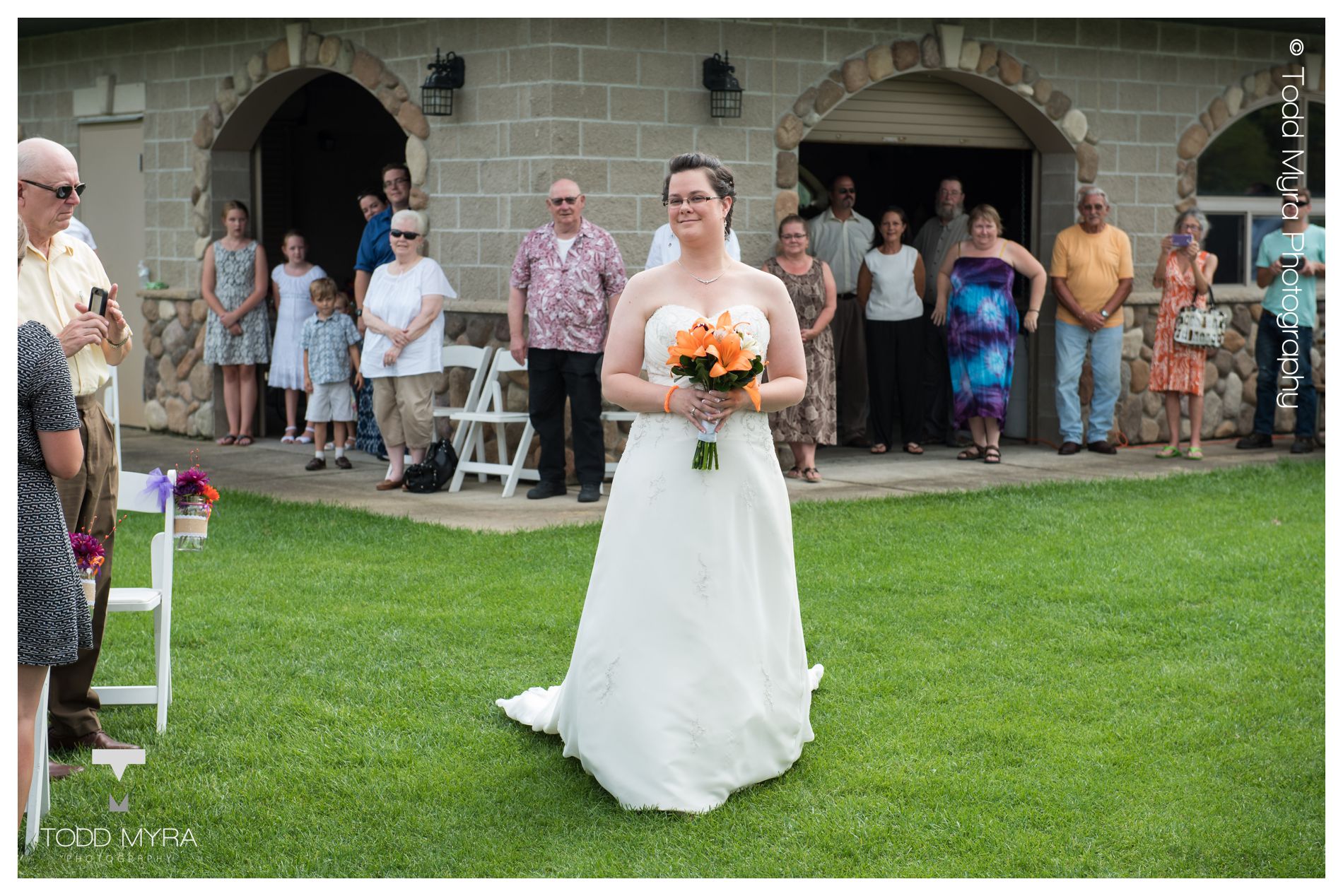 10 -st-cloud-wedding-photography-Hidden-Lake-Park-St-Augusta