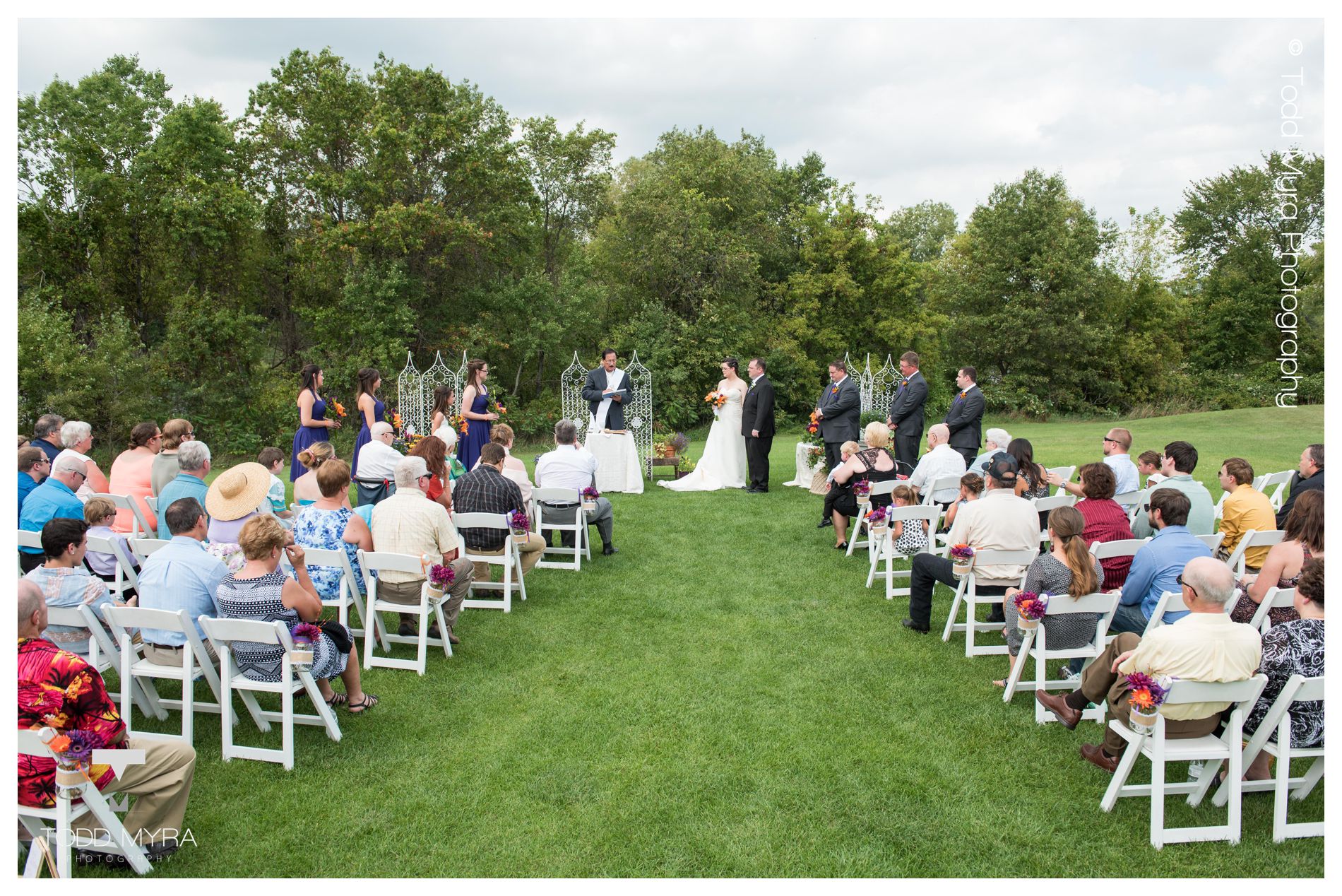 13 -st-cloud-wedding-photography-Hidden-Lake-Park-St-Augusta