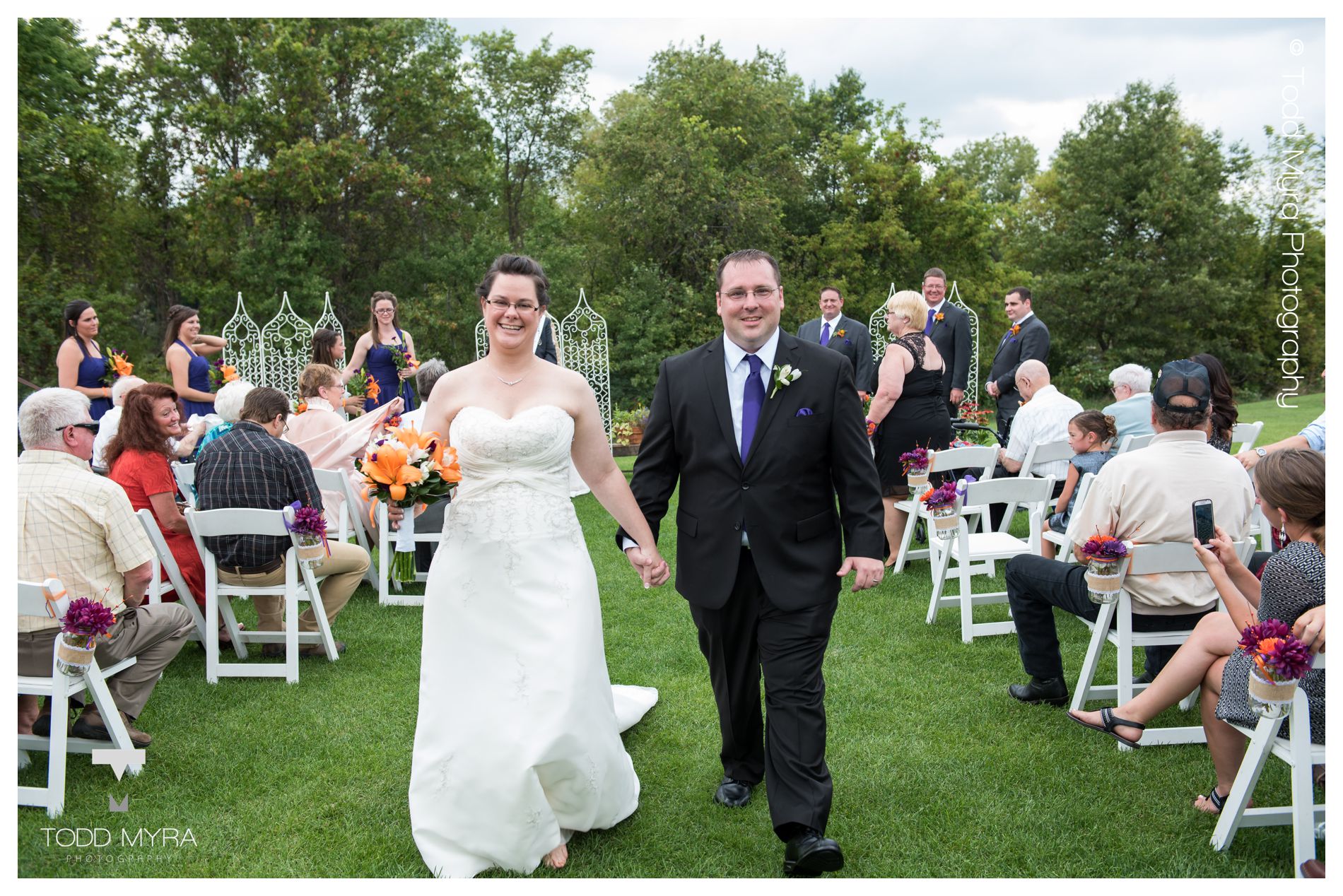 18 -st-cloud-wedding-photography-Hidden-Lake-Park-St-Augusta