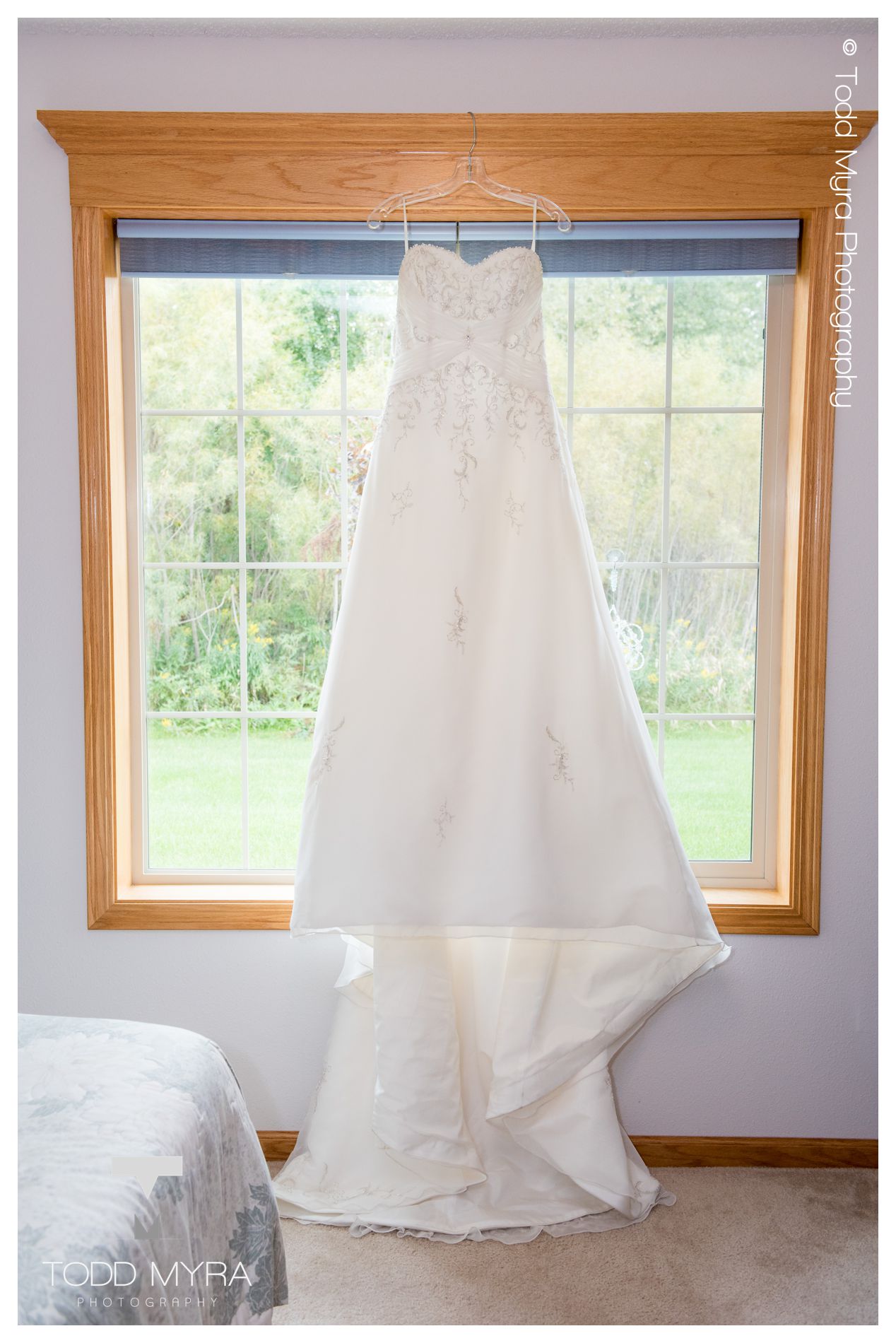 2 -st-cloud-wedding-photography-Hidden-Lake-Park-St-Augusta