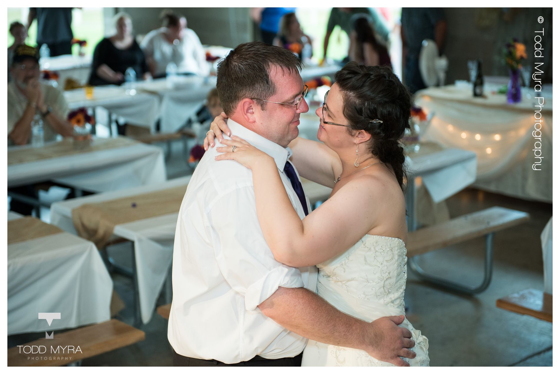 36 -st-cloud-wedding-photography-Hidden-Lake-Park-St-Augusta