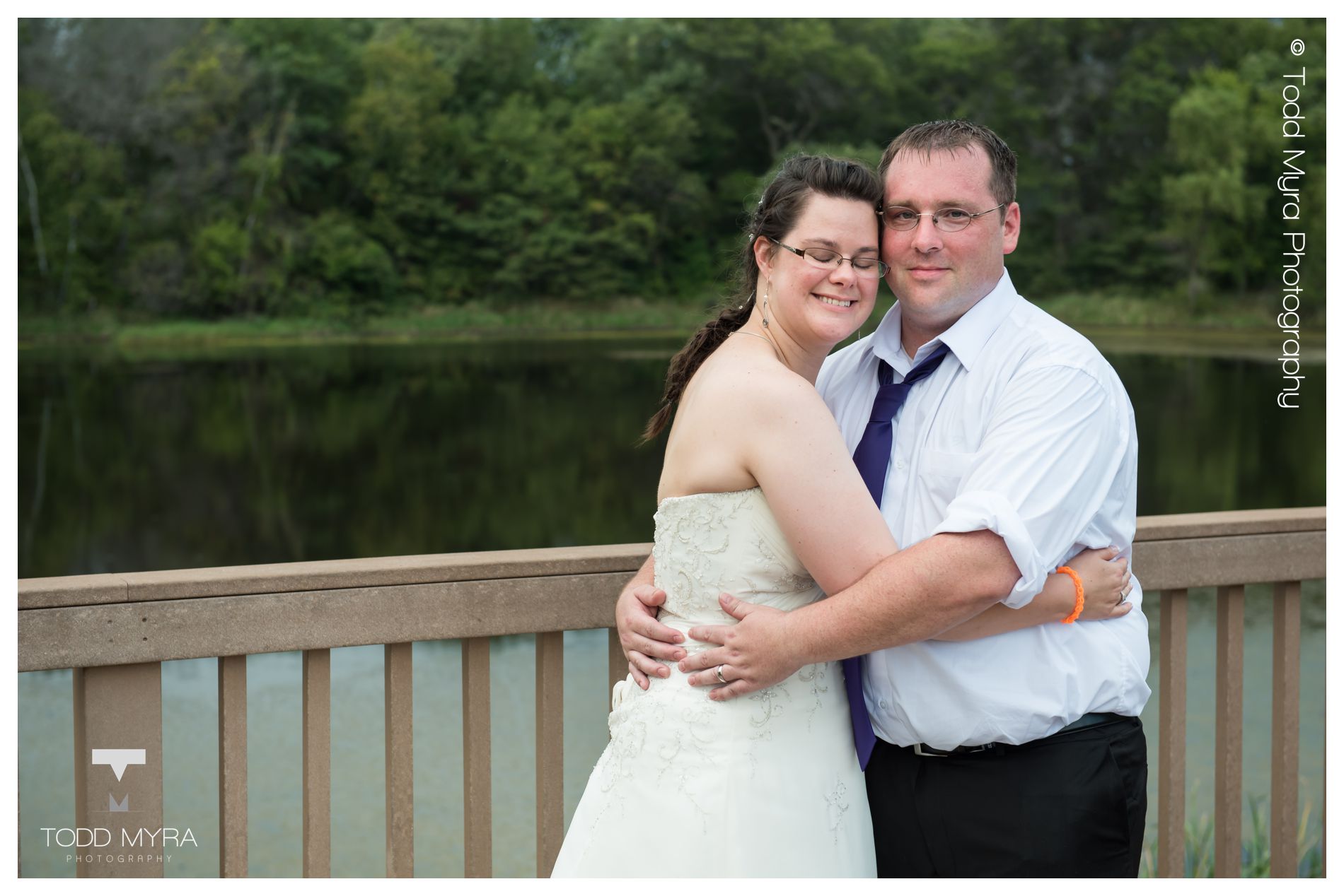 37 -st-cloud-wedding-photography-Hidden-Lake-Park-St-Augusta