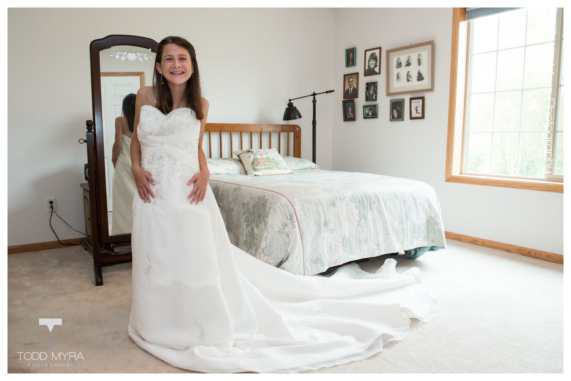 4 -st-cloud-wedding-photography-Hidden-Lake-Park-St-Augusta