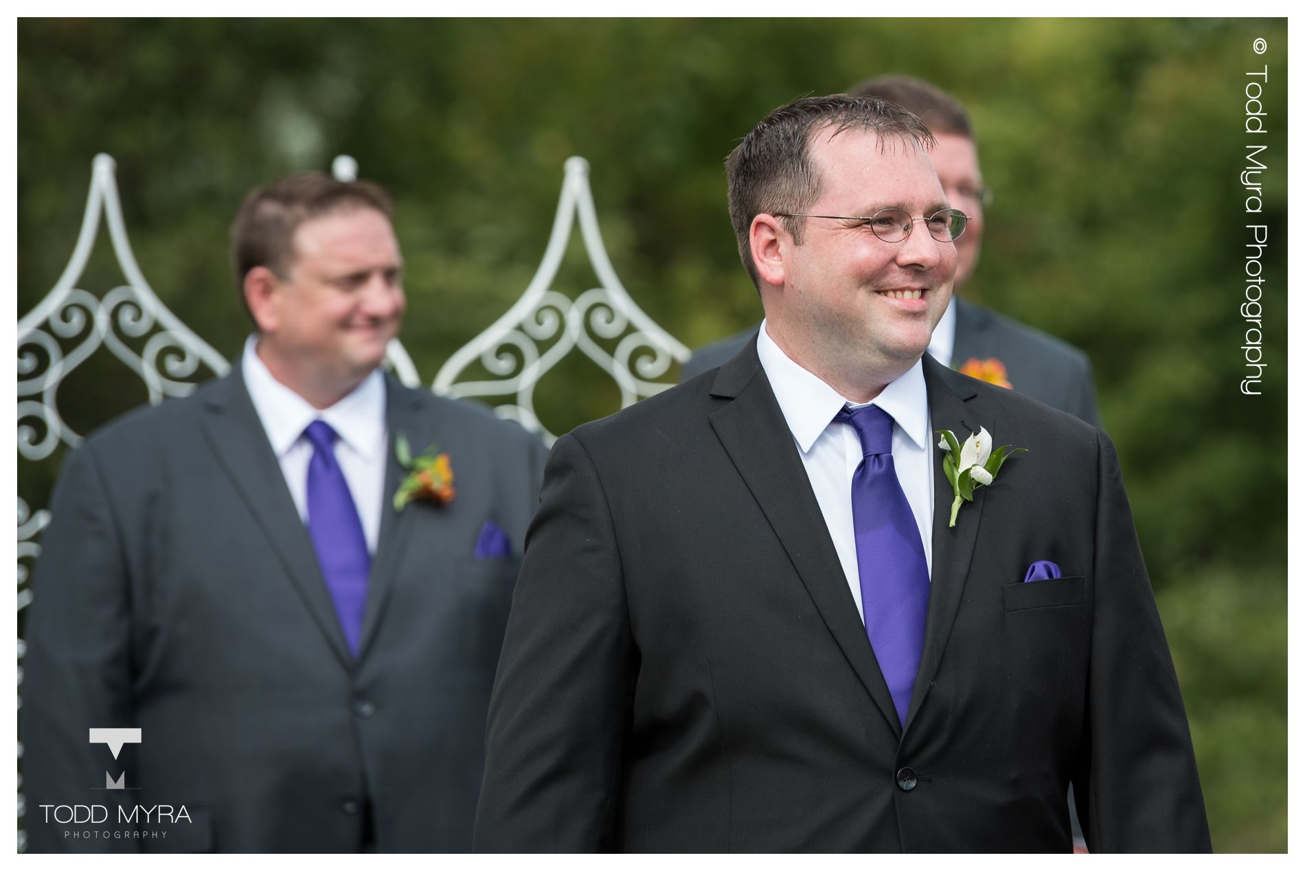 9 -st-cloud-wedding-photography-Hidden-Lake-Park-St-Augusta