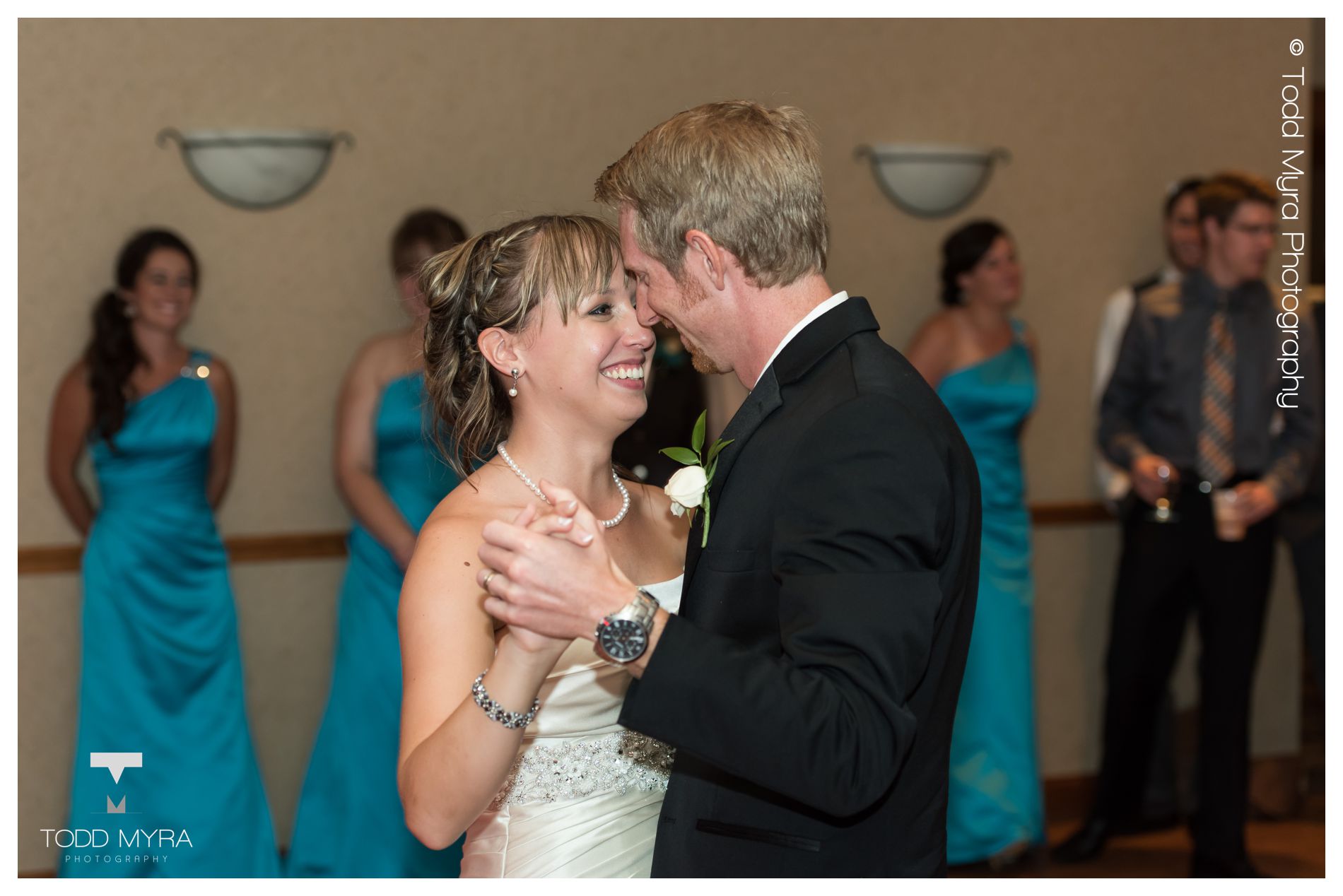 32 -st-cloud-wedding-photography-bike-st-mary-blackberry-ridge