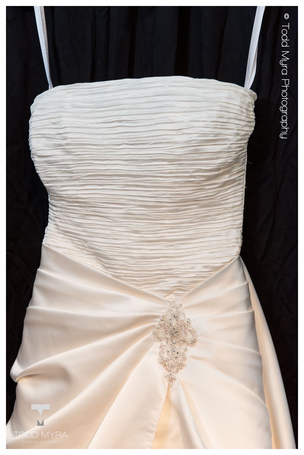 1 -Mora-wedding-Living-Hope-Church-Olson-Farm-Todd-Myra-Photography