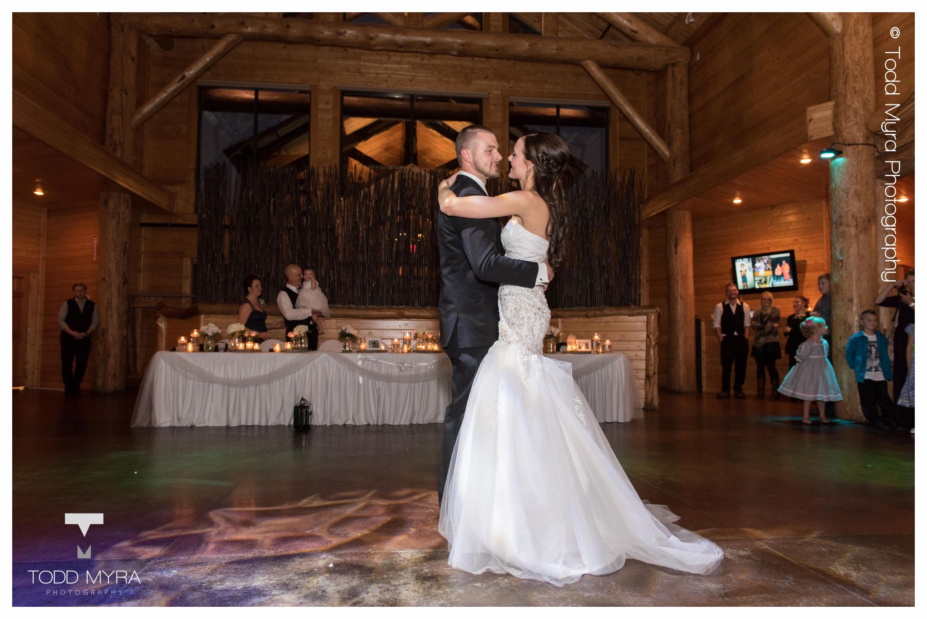 35 -St-Cloud-wedding-photography-Grands-Trinity-Lutheran-Church-Sauk-Rapids_