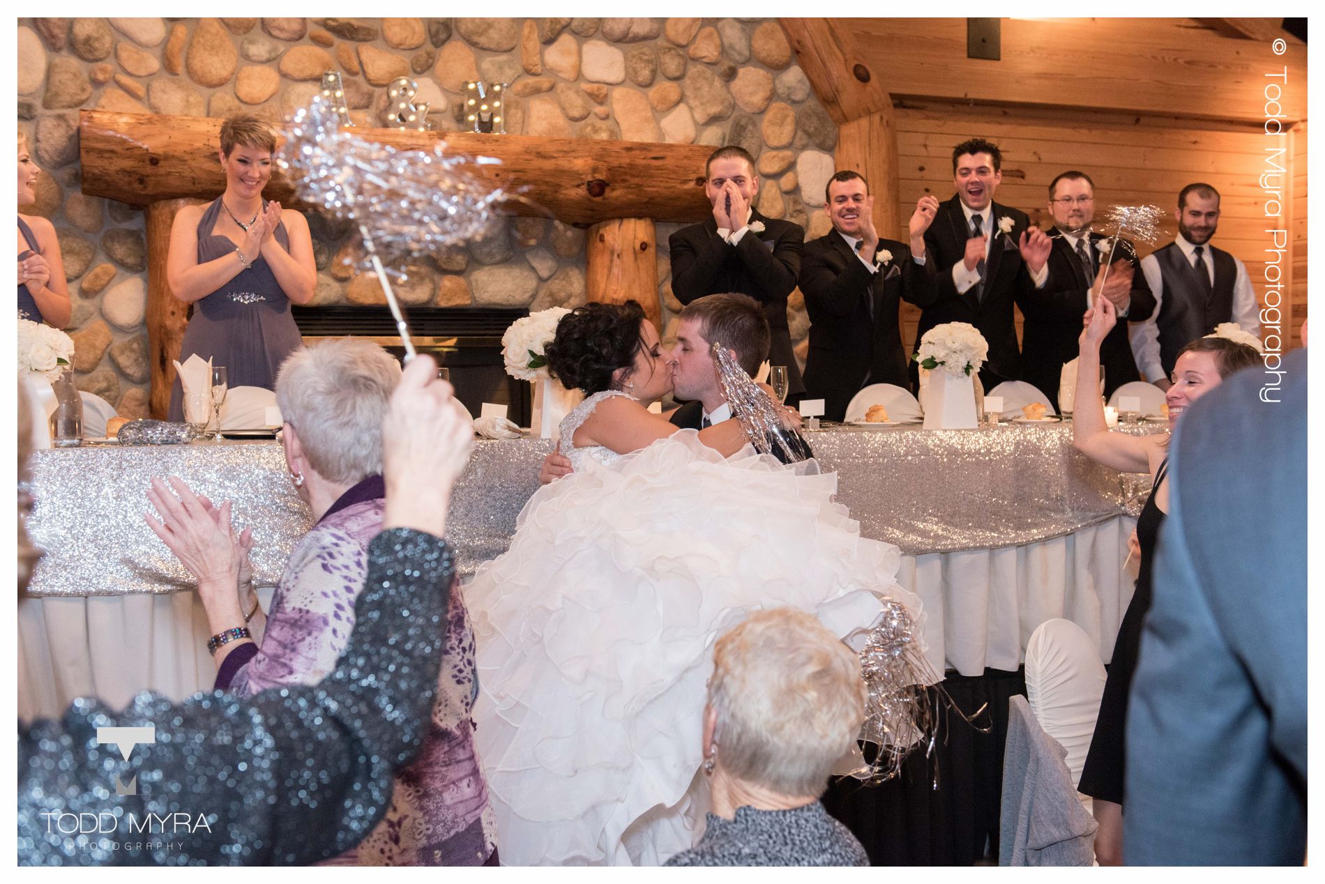 32 -Abby-Michael-st-cloud-sartell-MN-wedding-photography-grands-snow