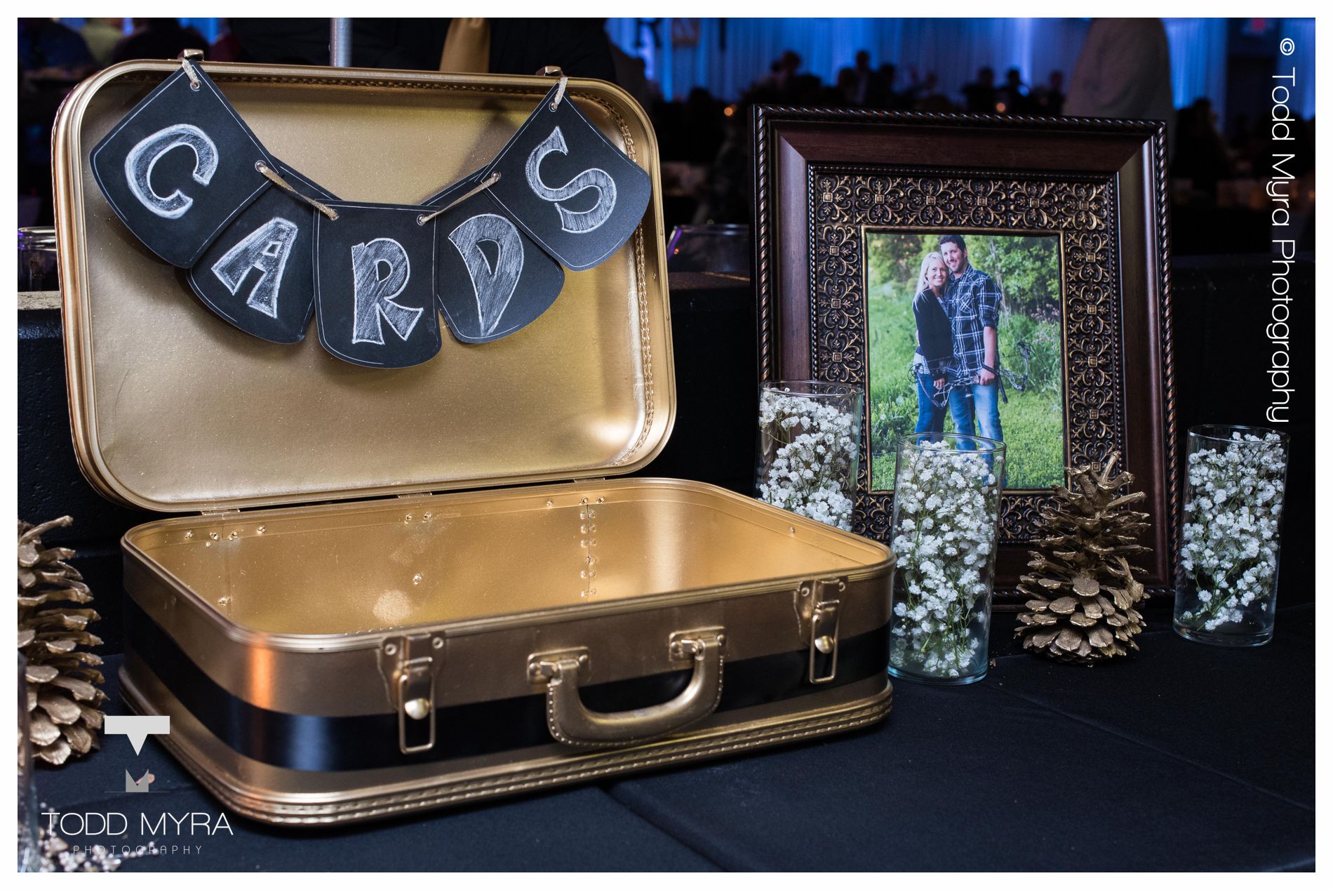 25 -St-cloud-wedding-photography-rink-corner-bar-St-Michael-Rachael-Trent