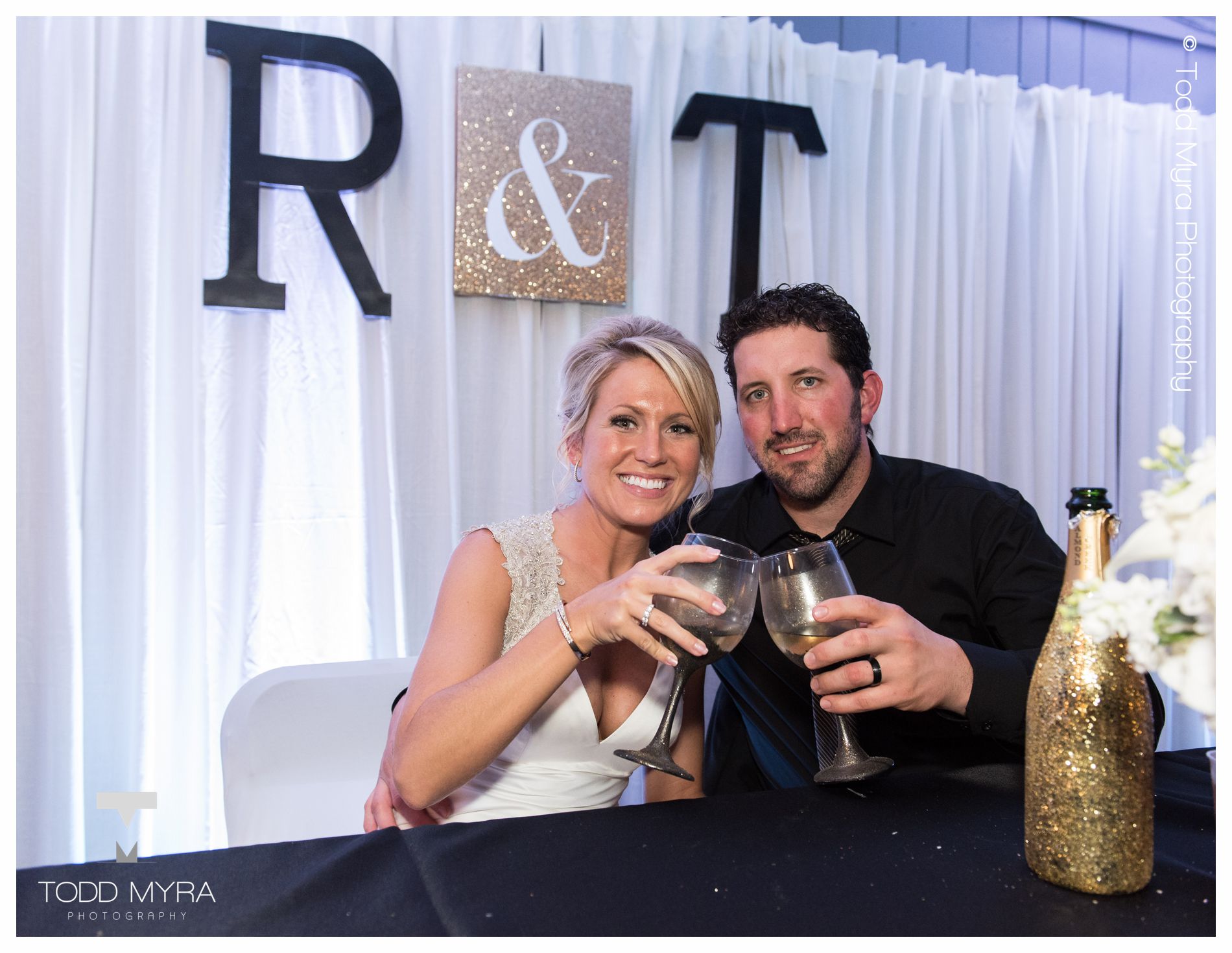 30 -St-cloud-wedding-photography-rink-corner-bar-St-Michael-Rachael-Trent