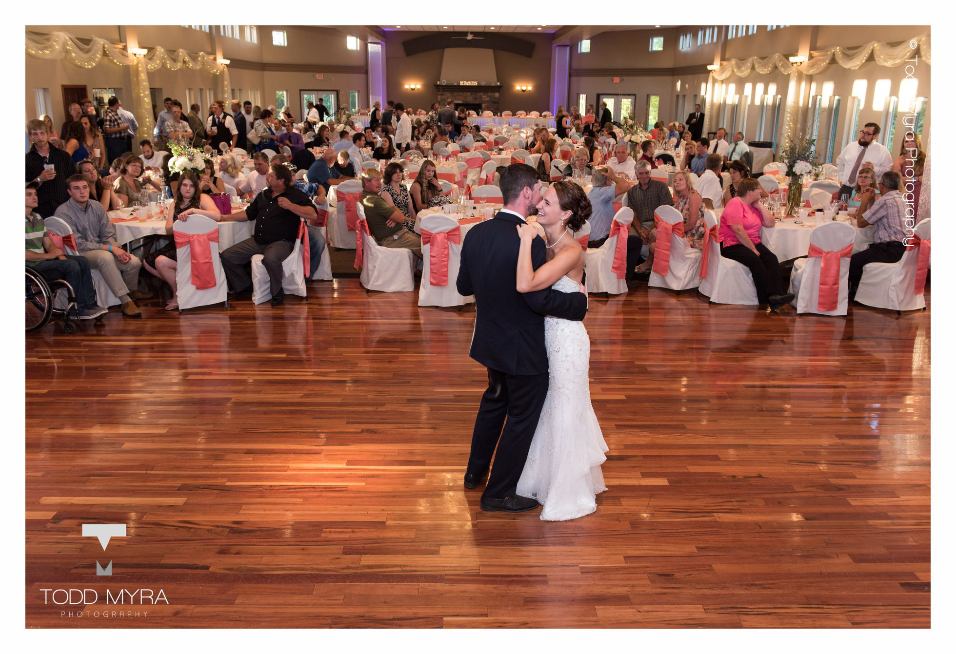 32-megan-james-st-cloud-wedding-photography-crow-river-winery