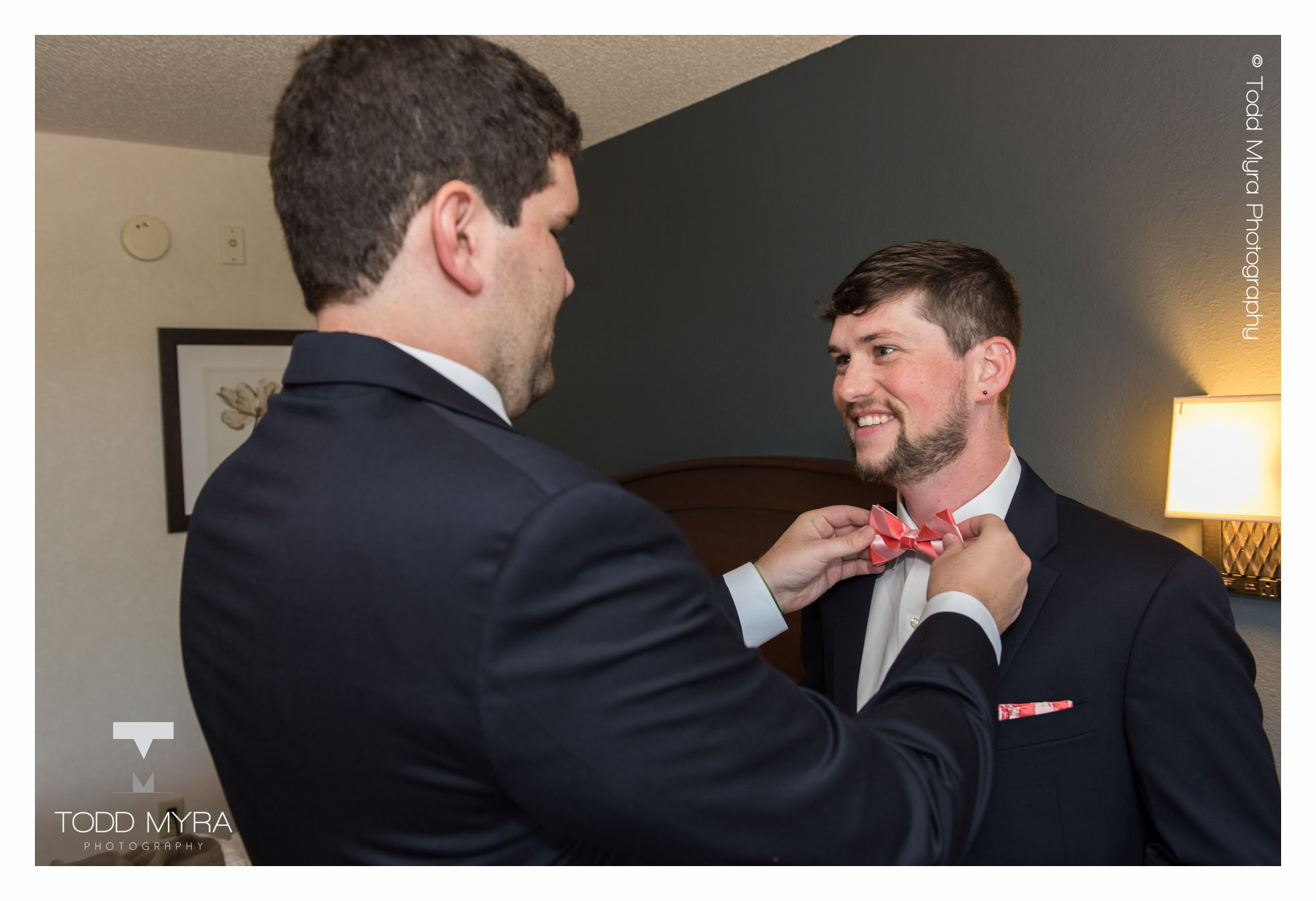 6-megan-james-st-cloud-wedding-photography-crow-river-winery