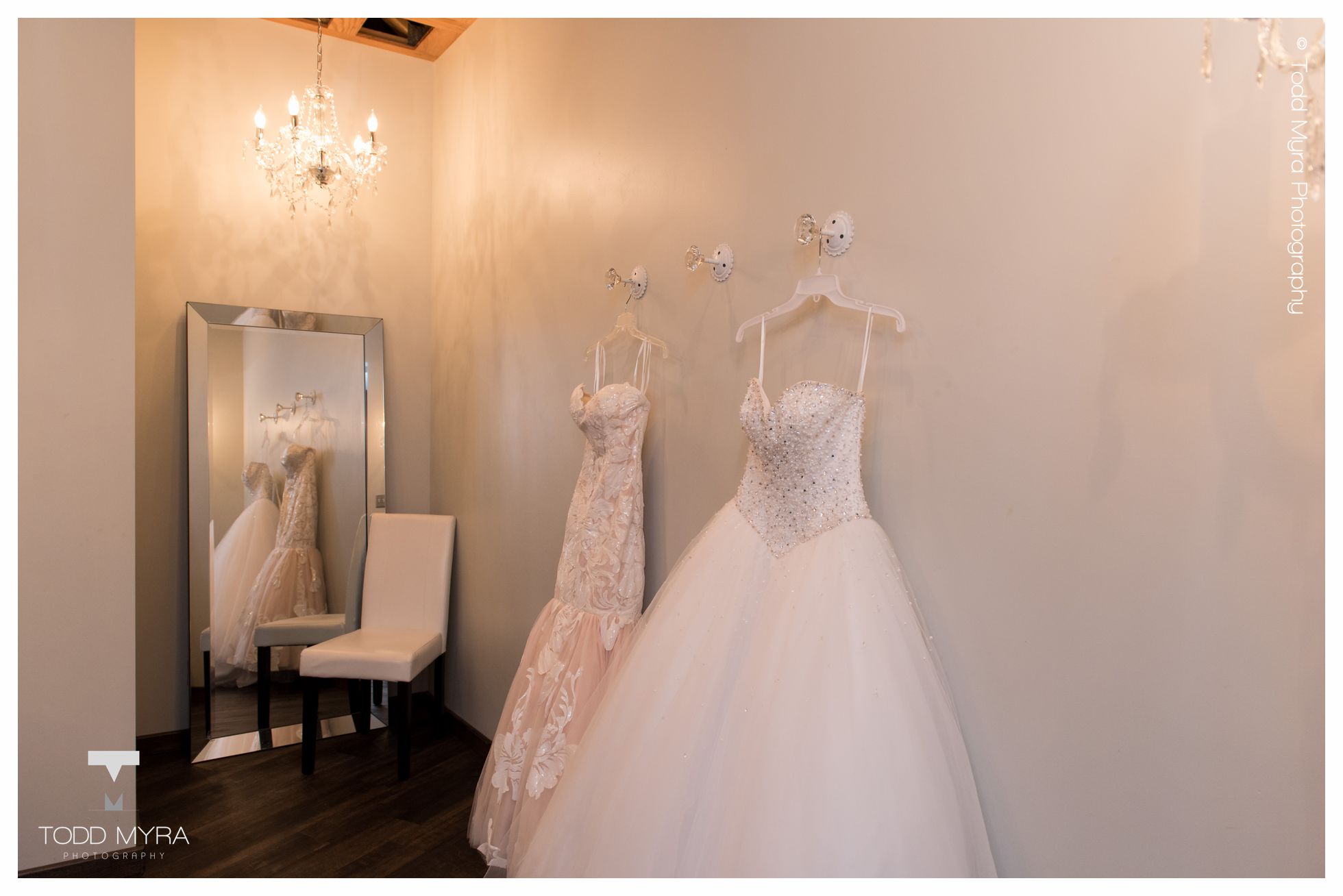 2-beau-kadylyn-st-cloud-wedding-waters-blackberry