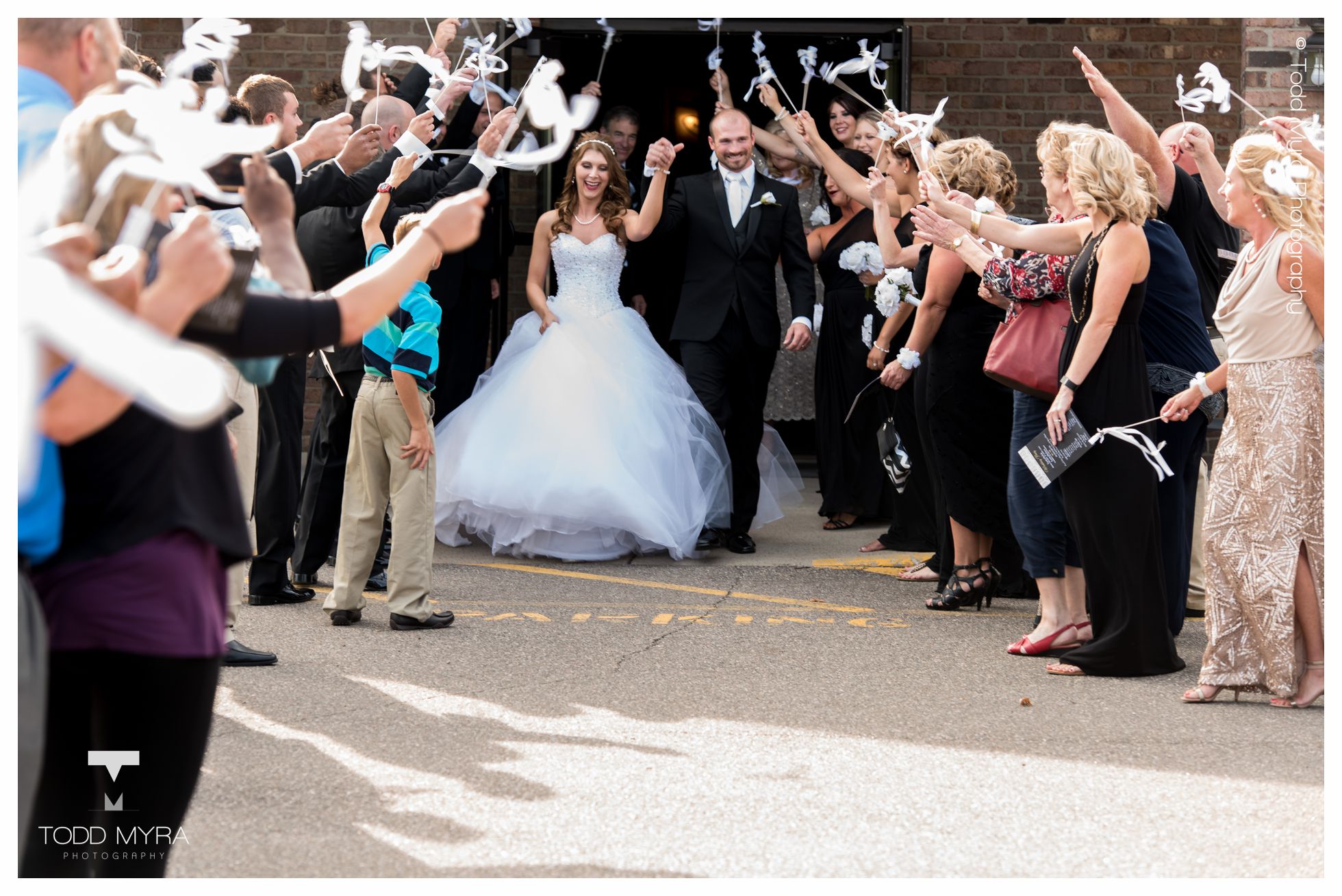 28-beau-kadylyn-st-cloud-wedding-waters-blackberry