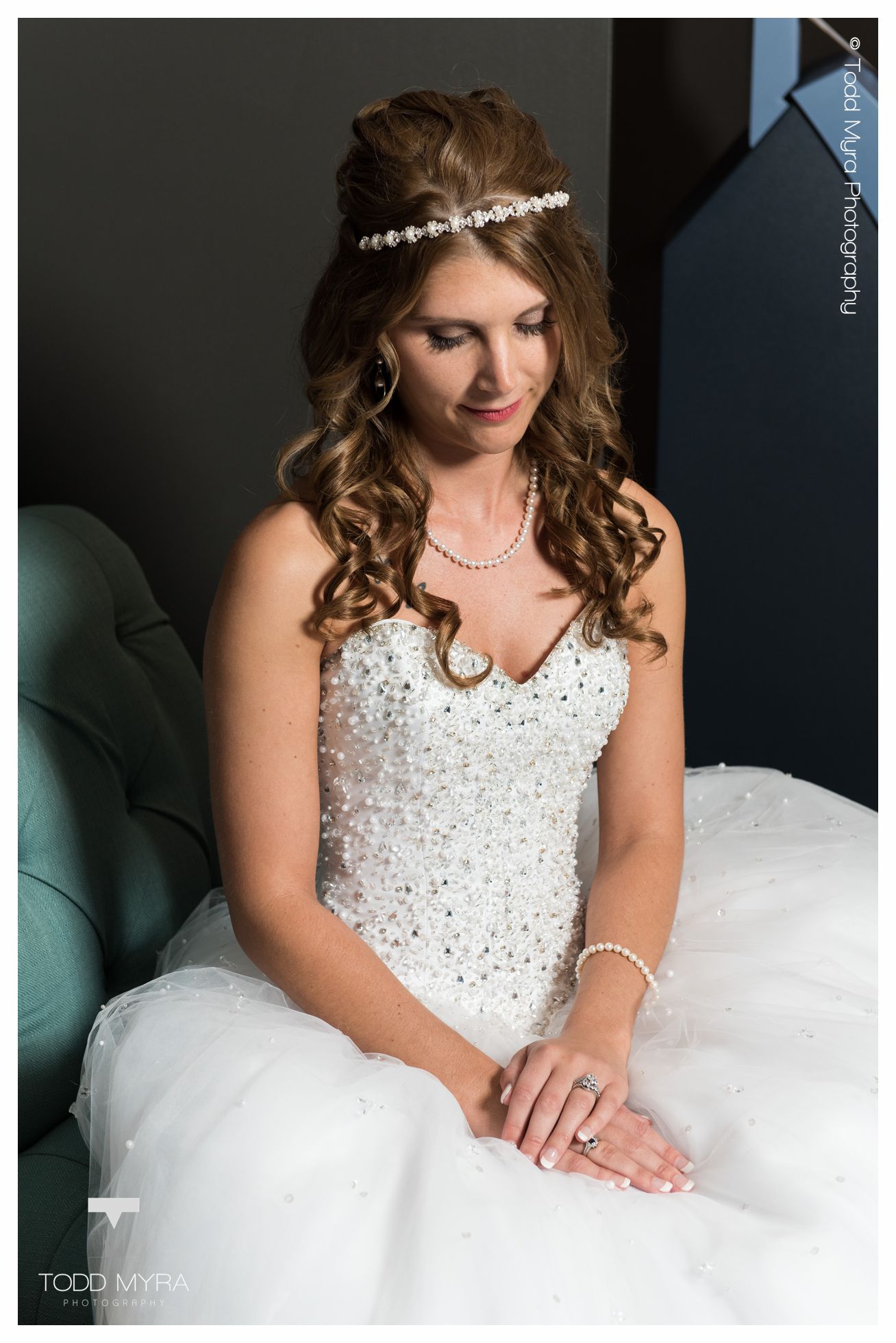 9-beau-kadylyn-st-cloud-wedding-waters-blackberry