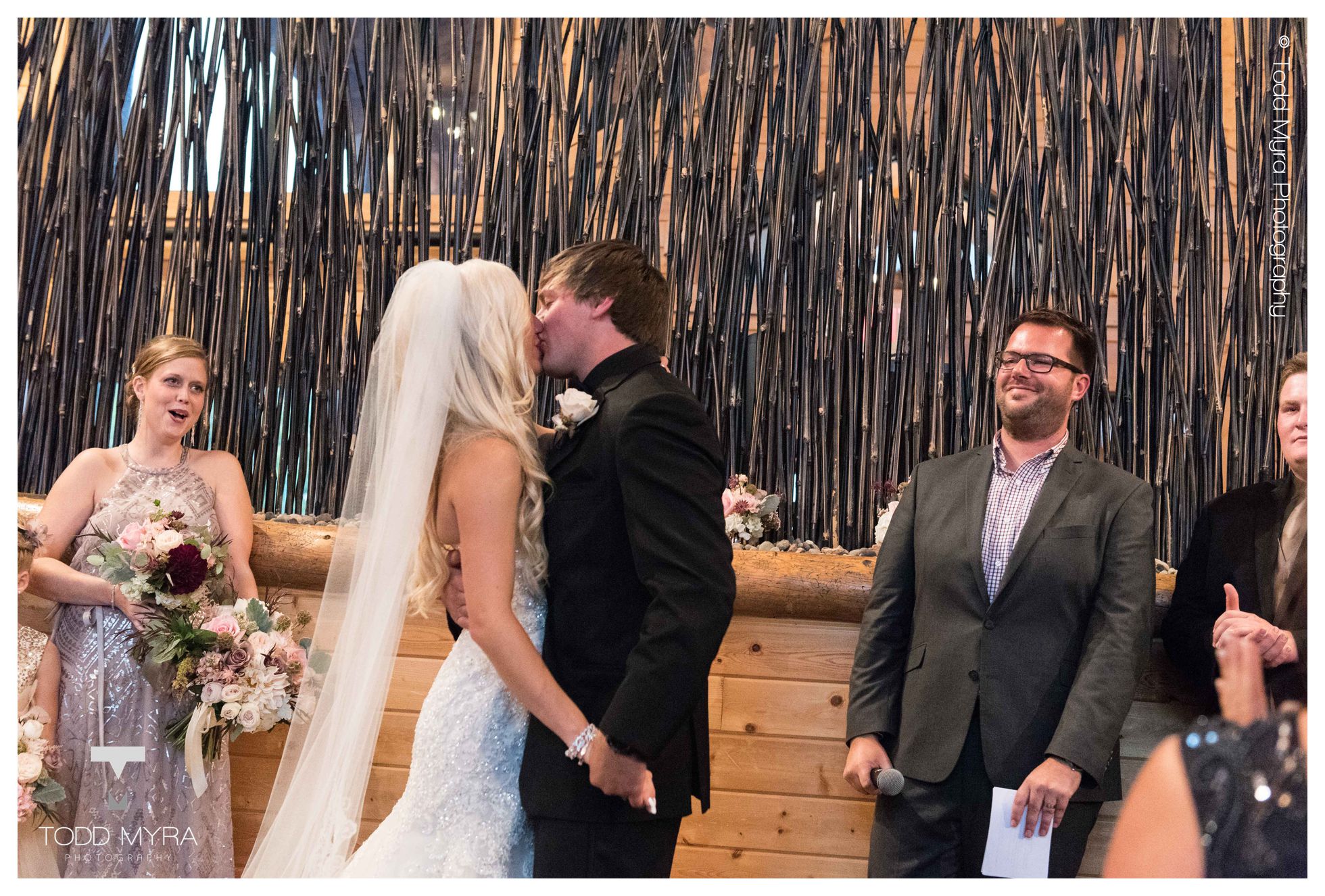 32-st-cloud-wedding-photography-grands-autumn-blake