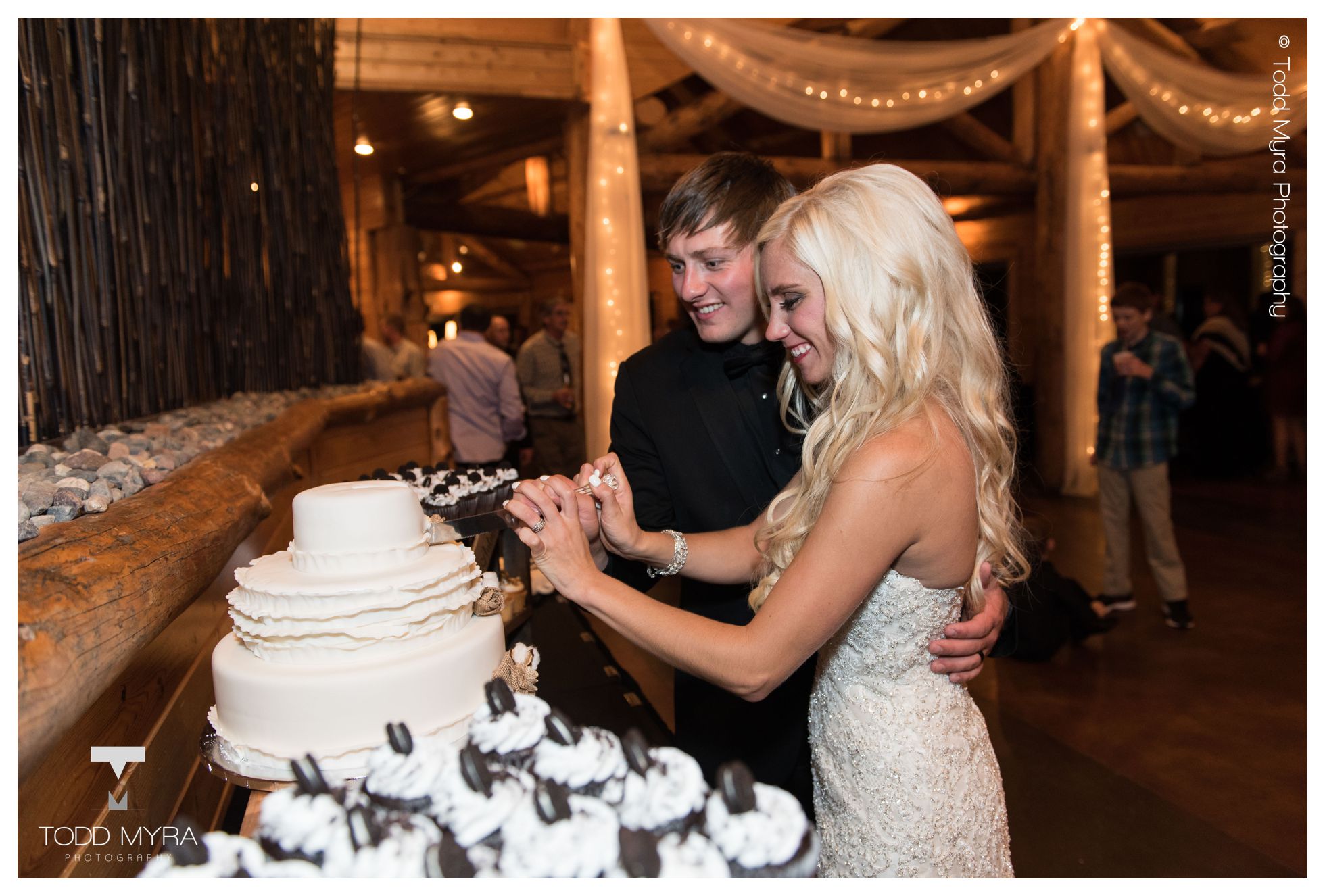 45-st-cloud-wedding-photography-grands-autumn-blake