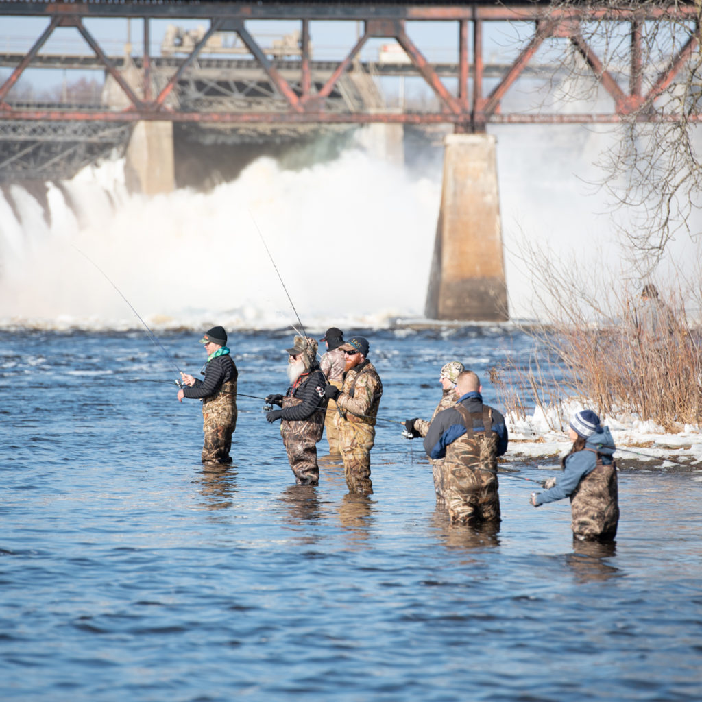 si roberston ice fishing dog sledding st cloud mn photography