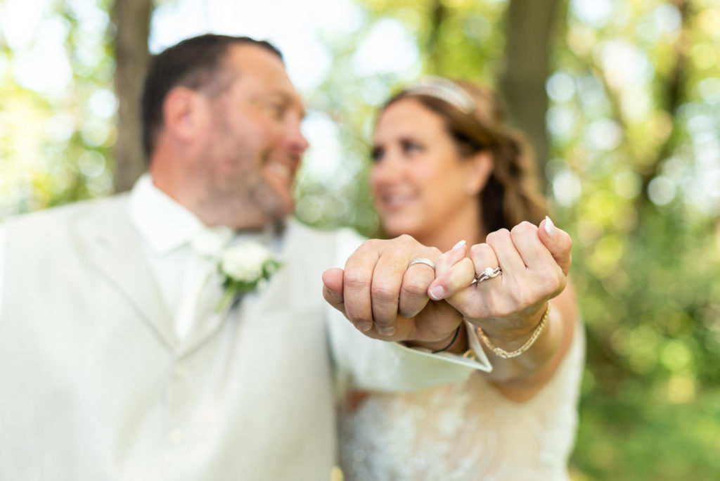 St Cloud Wedding Photograplhy St Cloud Minnesota Baackyard Wedding 12