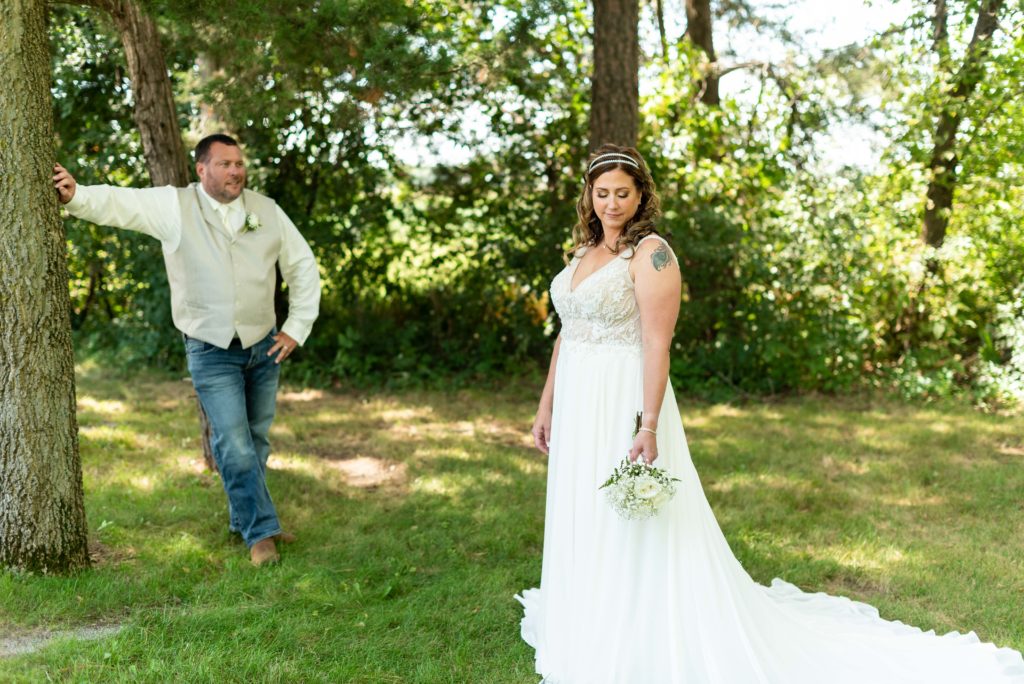 St Cloud Wedding Photograplhy St Cloud Minnesota Baackyard Wedding 13