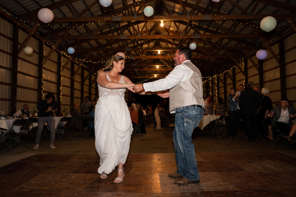 St Cloud Wedding Photograplhy St Cloud Minnesota Baackyard Wedding 34