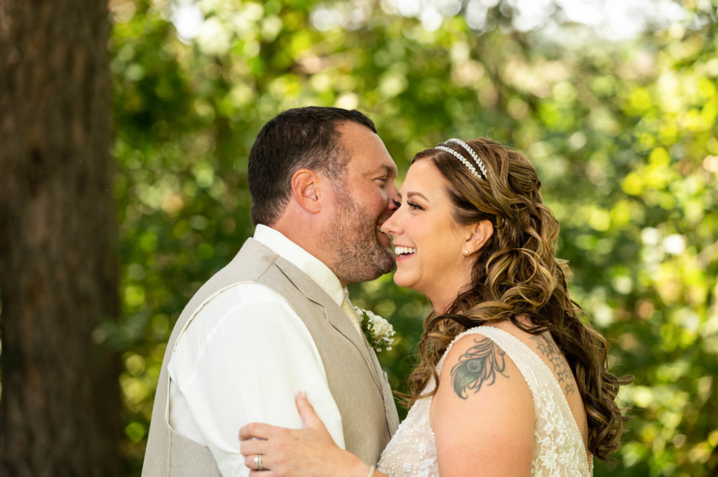 St Cloud Wedding Photograplhy St Cloud Minnesota Baackyard Wedding 9