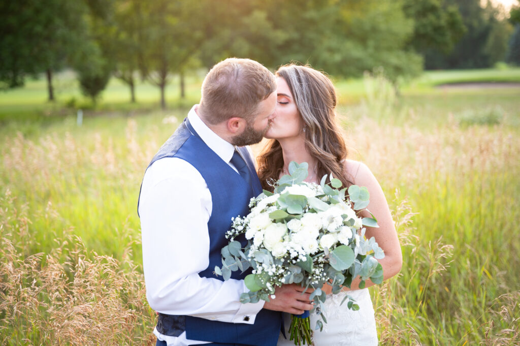 Grands At Mulligans Sunset Mirror Son Daughter Wedding 23
